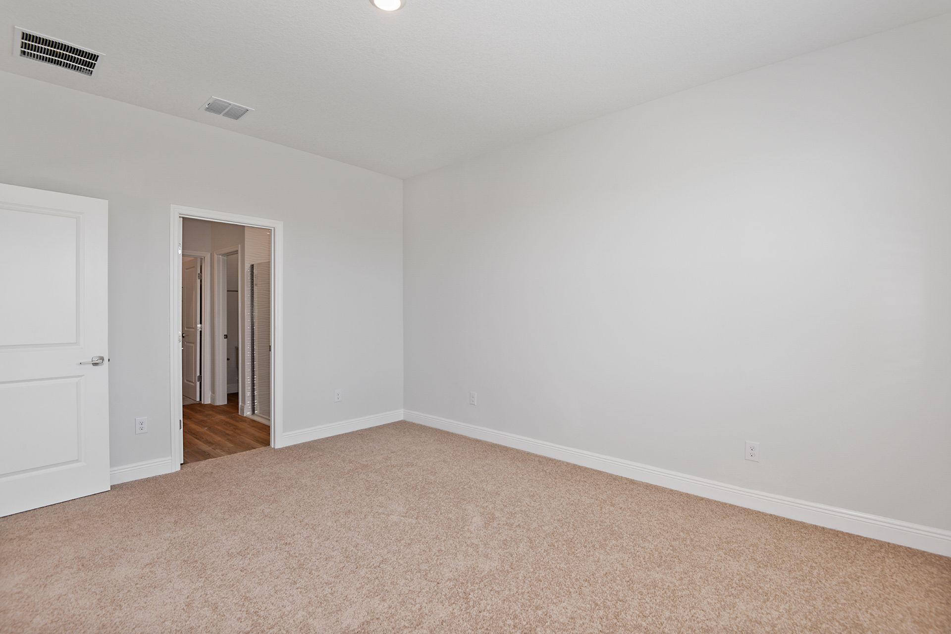 Calusa - Rustic Retreat Interior Design