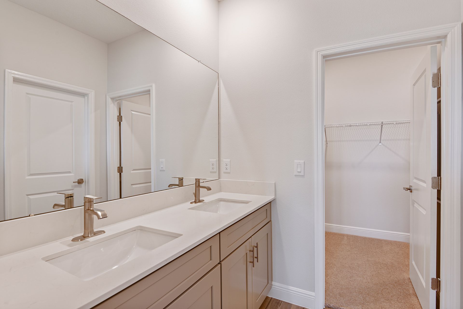 Calusa - Rustic Retreat Interior Design