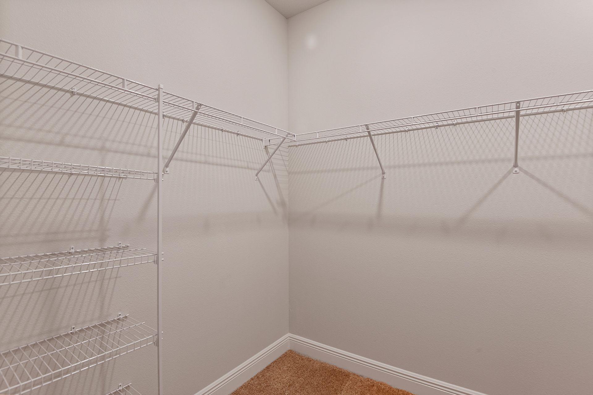 Calusa - Rustic Retreat Interior Design