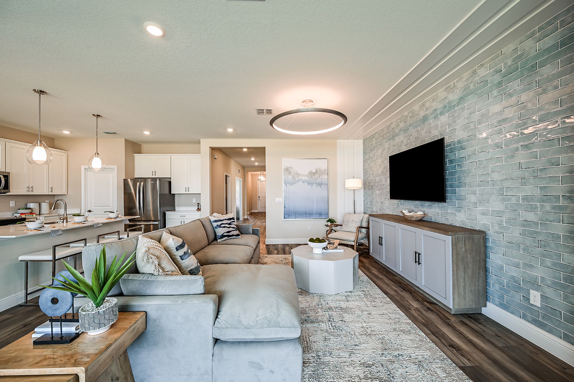 Mariposa - Traditional Charm Interior Design