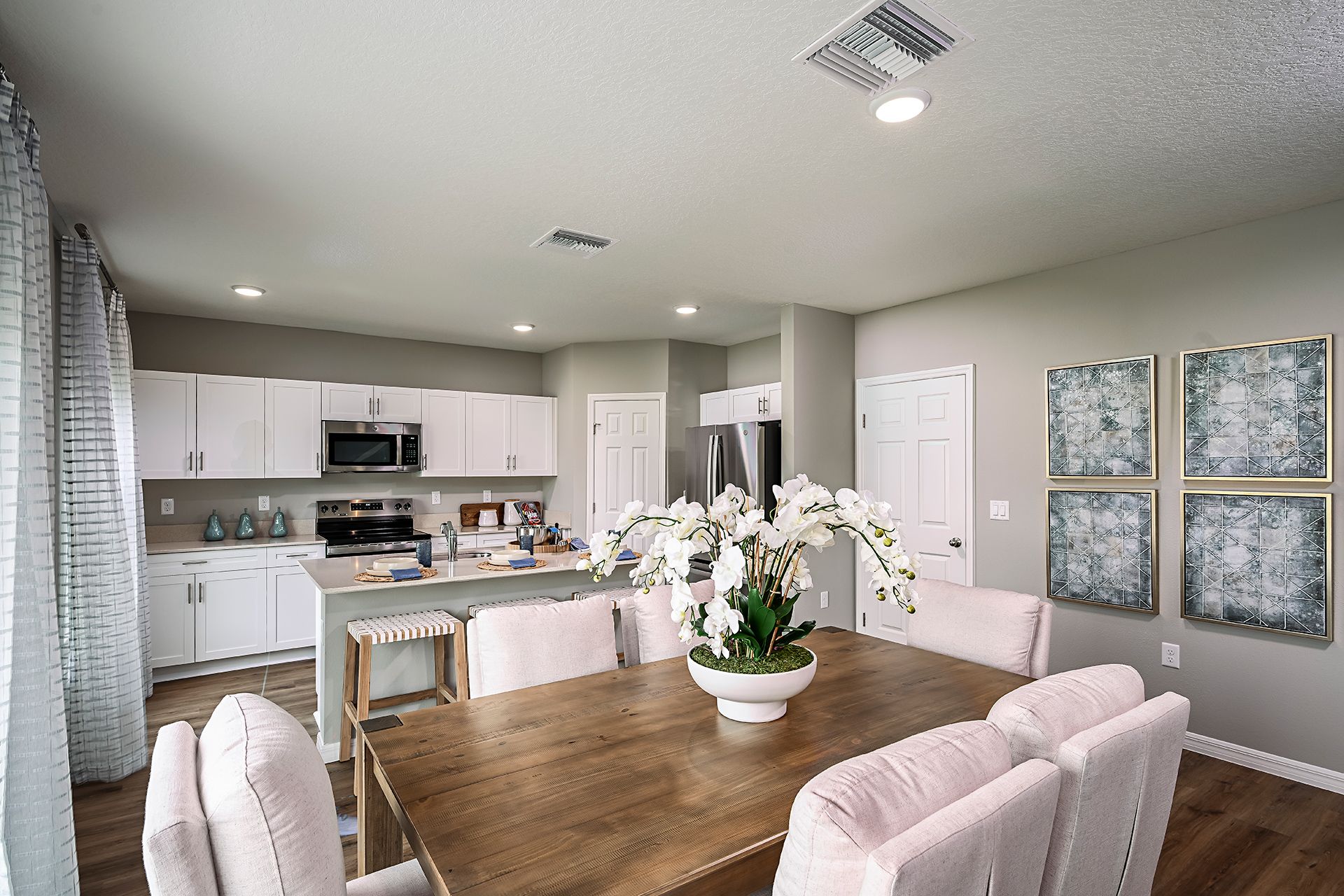 Lucia - Cool Cottage Interior Design