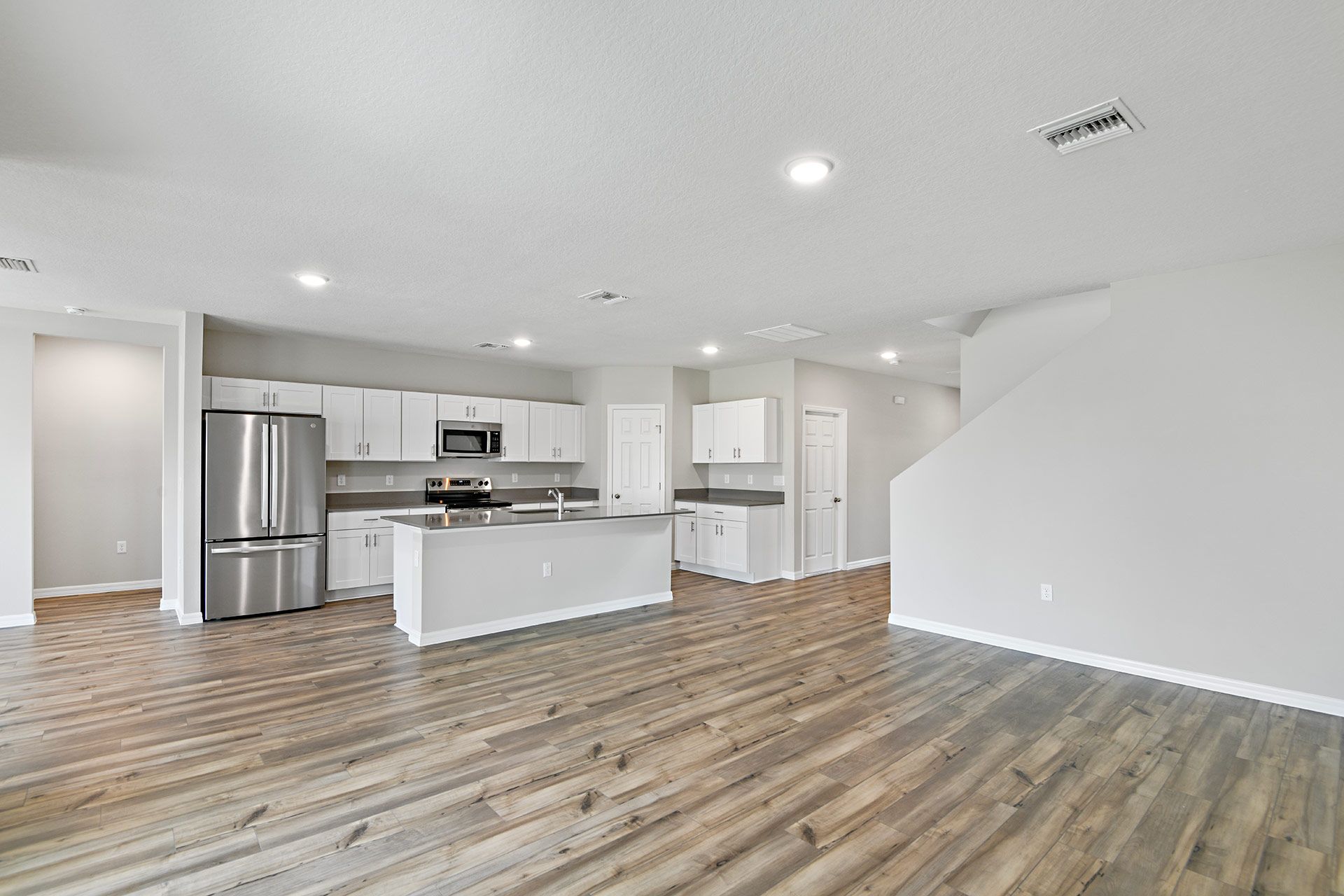 Gabriela - Coastal Contemporary Interior Design