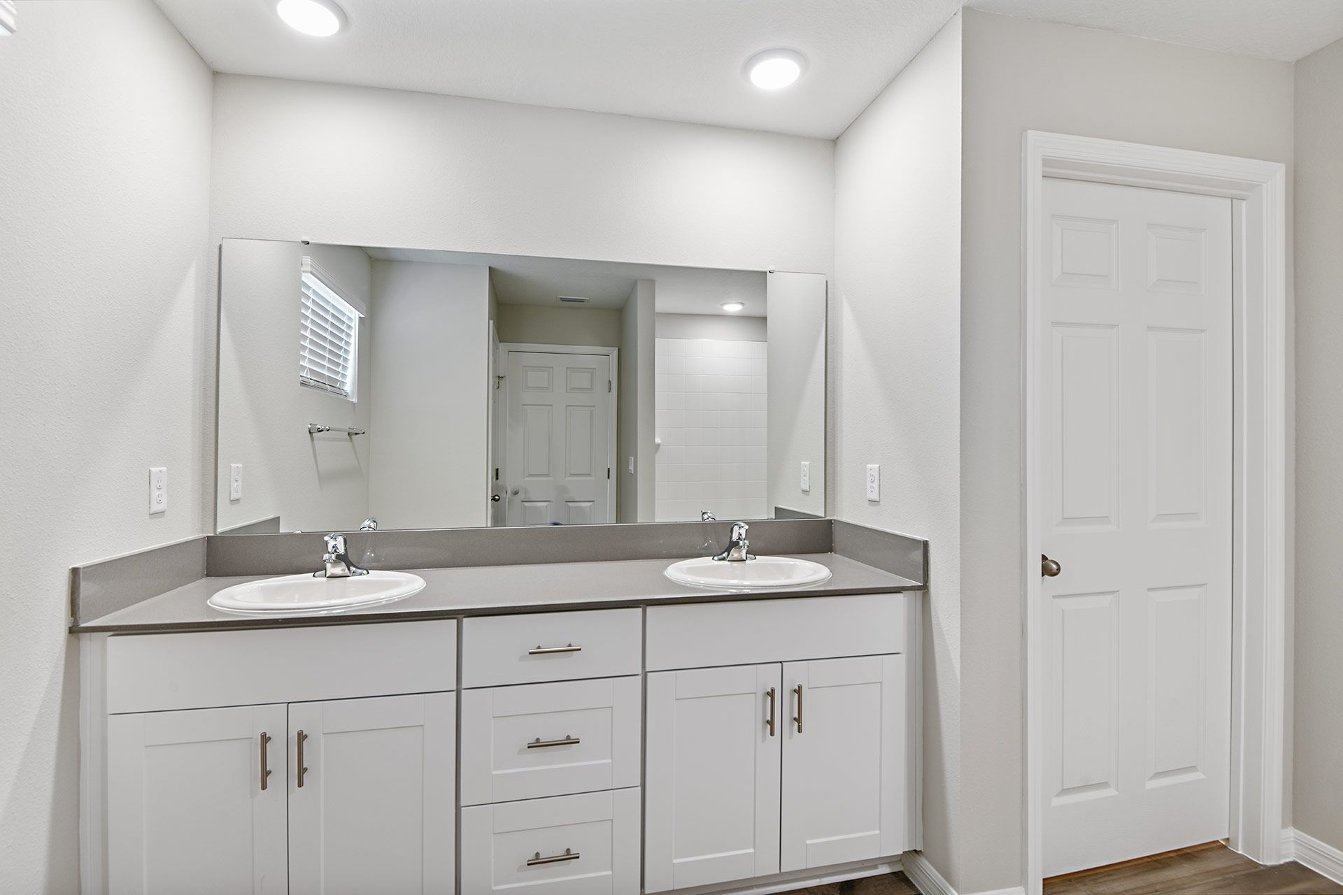 Gabriela - Coastal Contemporary Interior Design