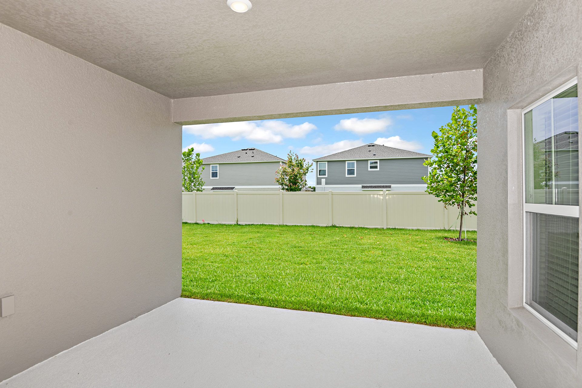 Mariana - Cool Cottage Interior Design