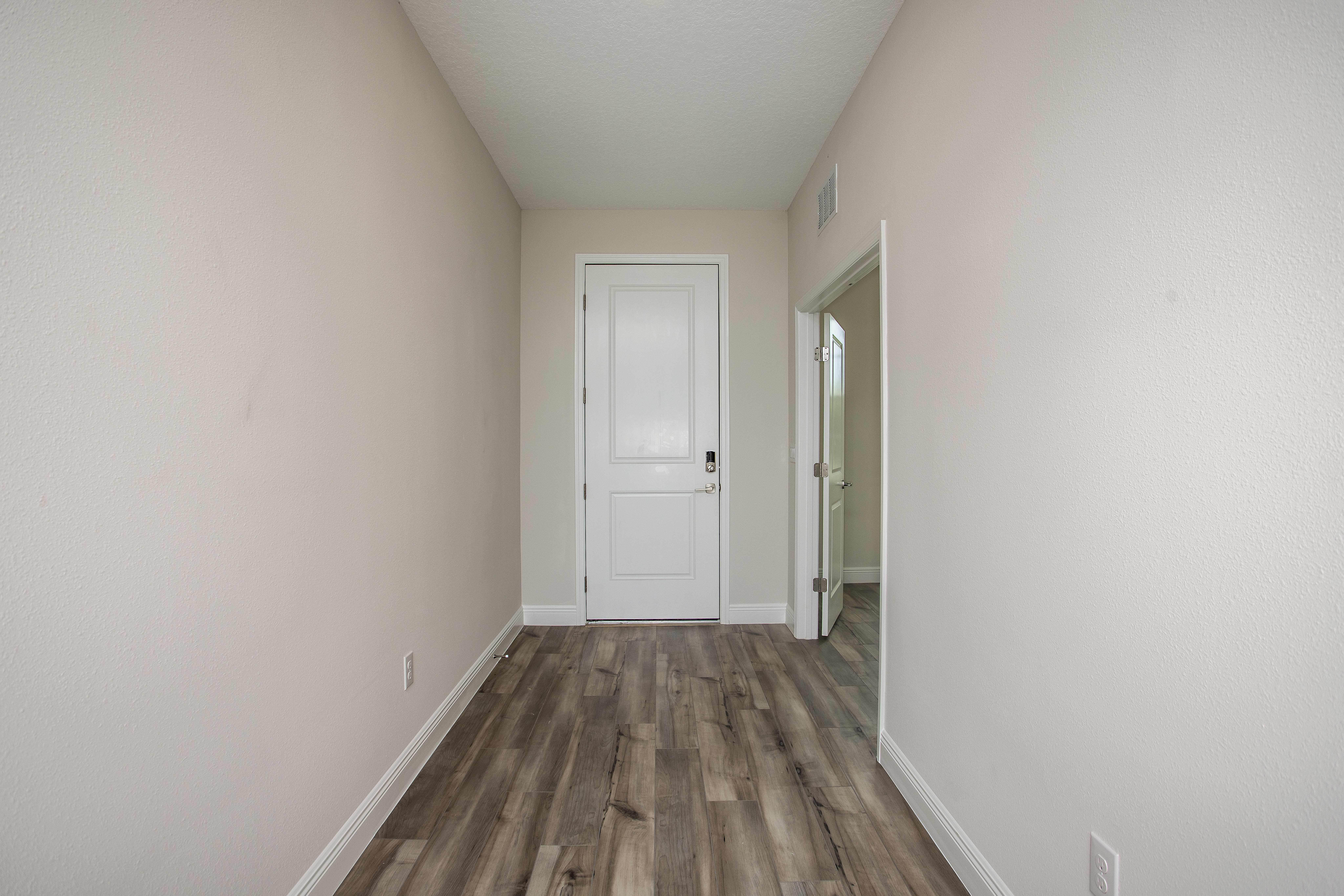Lido - Traditional Charm Interior Design