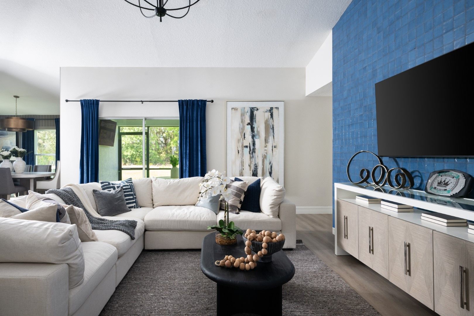 Palmetto | Living Room