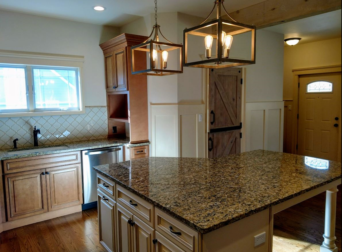 casa en Casadonti Homes Inc. por Casadonti Homes Inc.