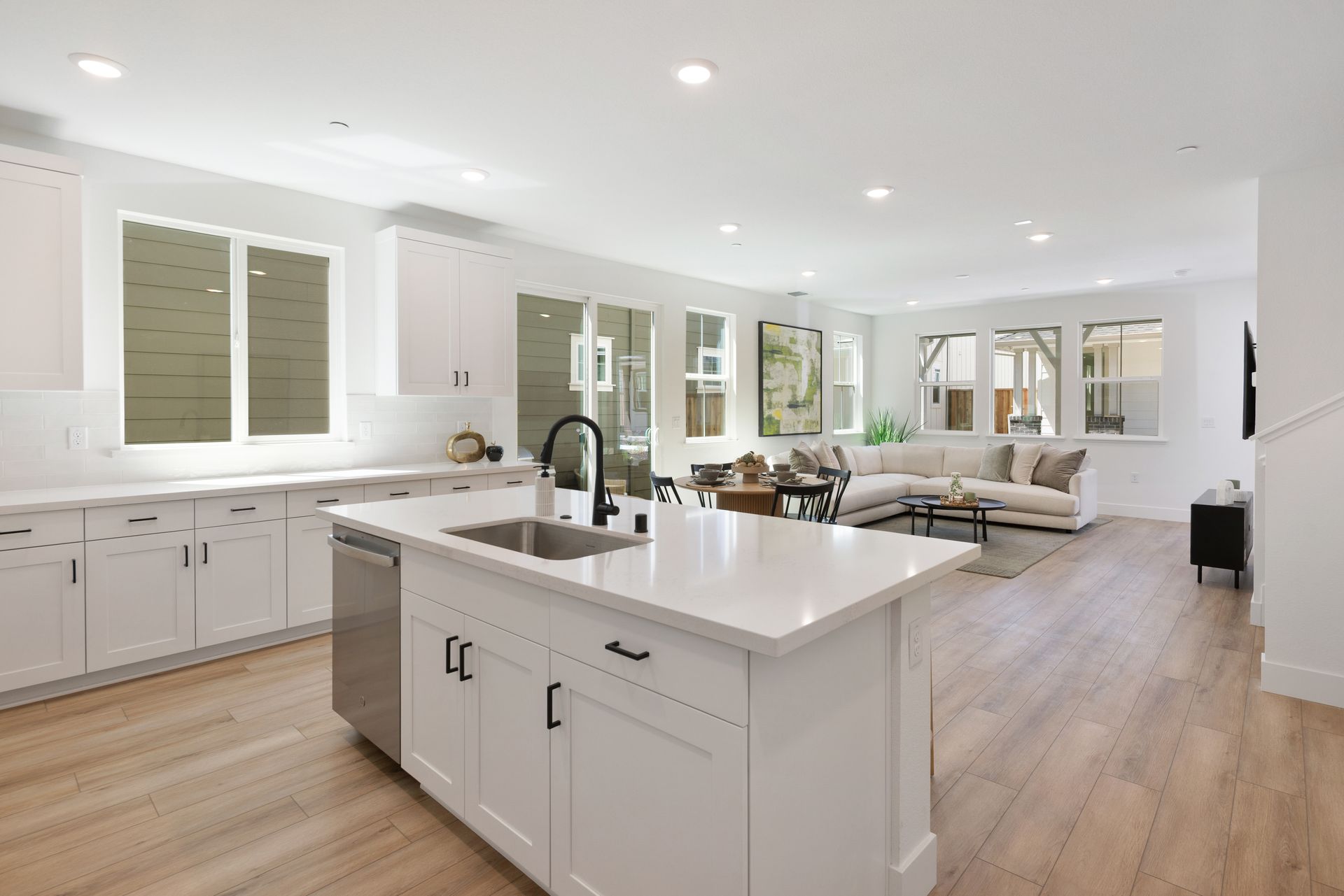 Kitchen & Great Room