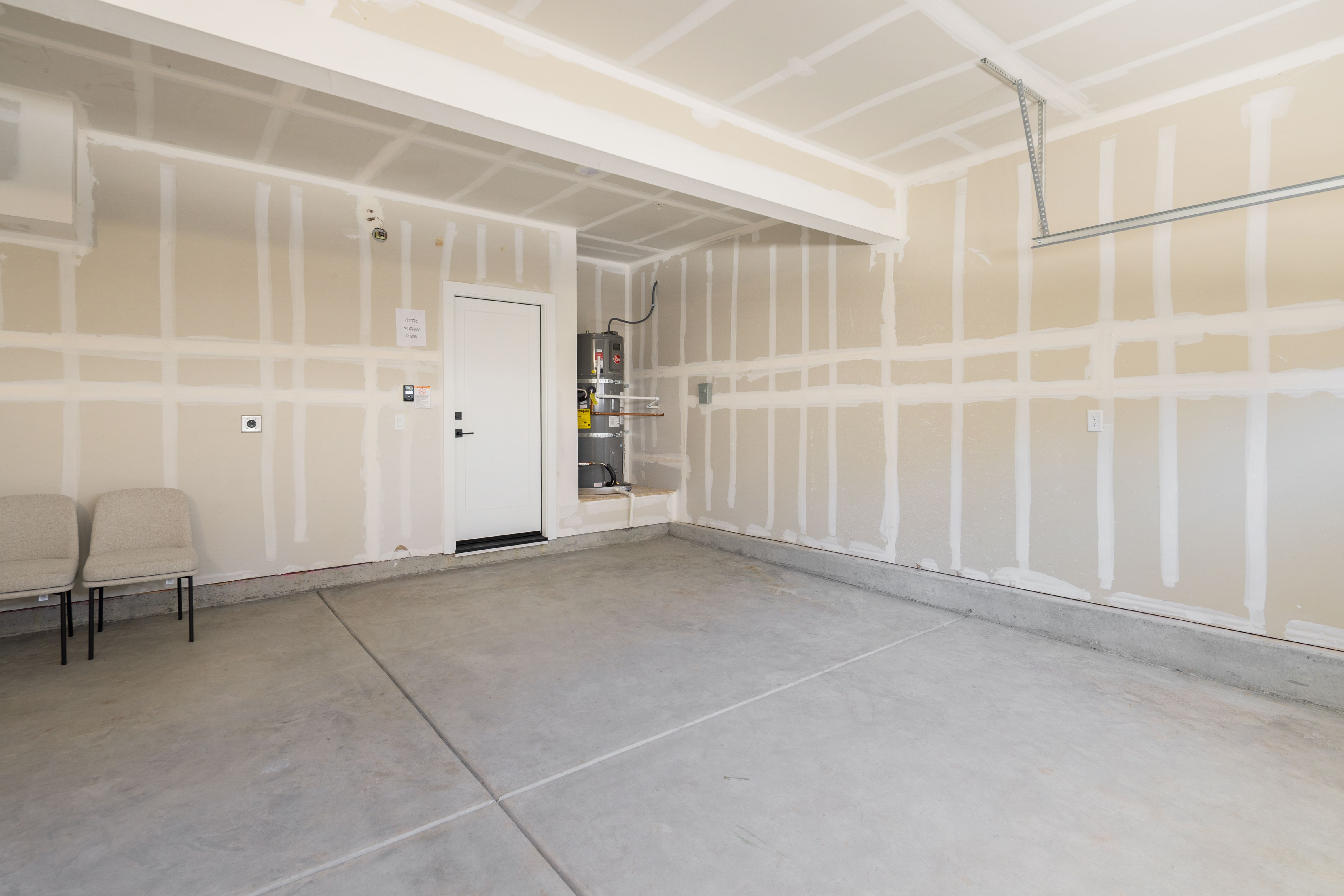 2-Car Garage