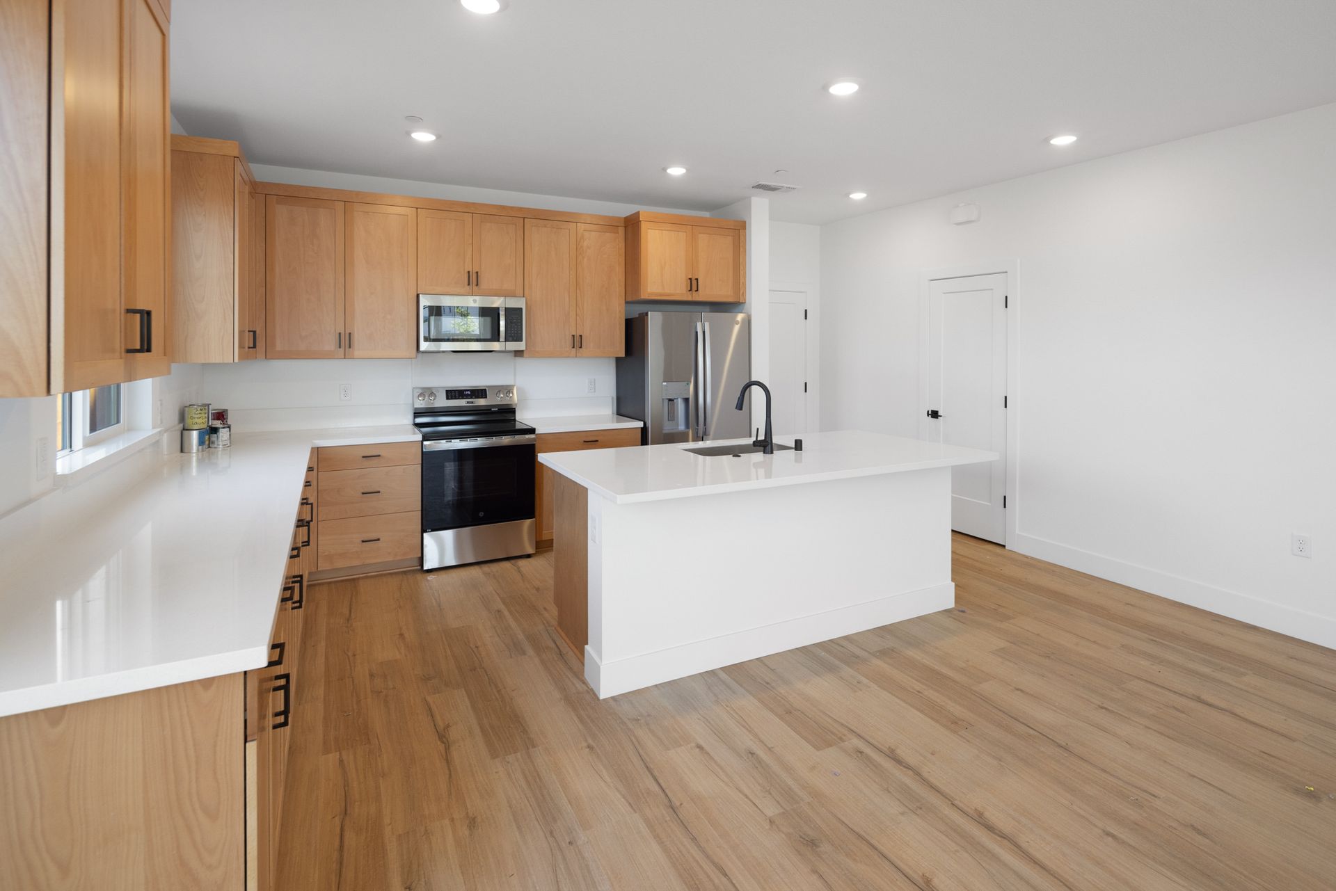 Kitchen With Island