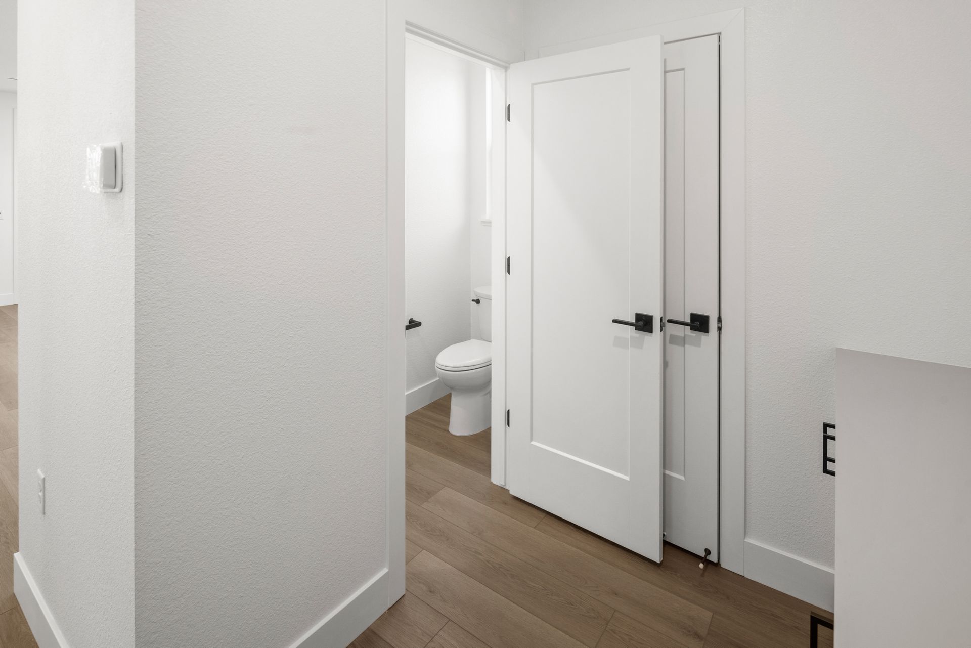 Entry & Storage
