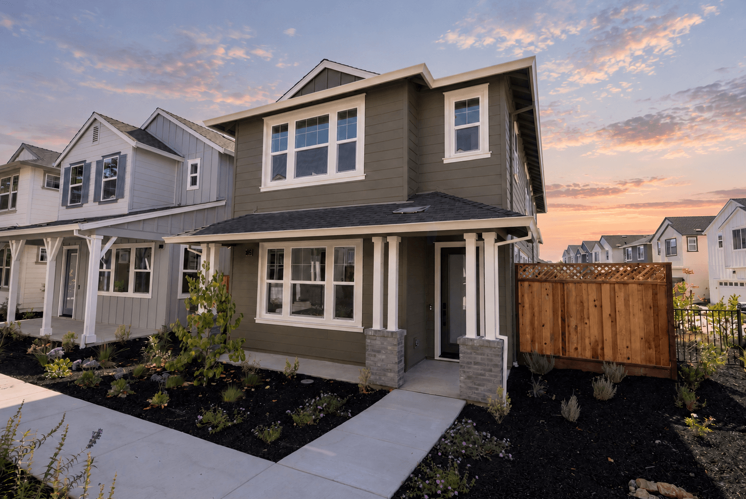 Old Redwood Village Imagen de la Comunidad