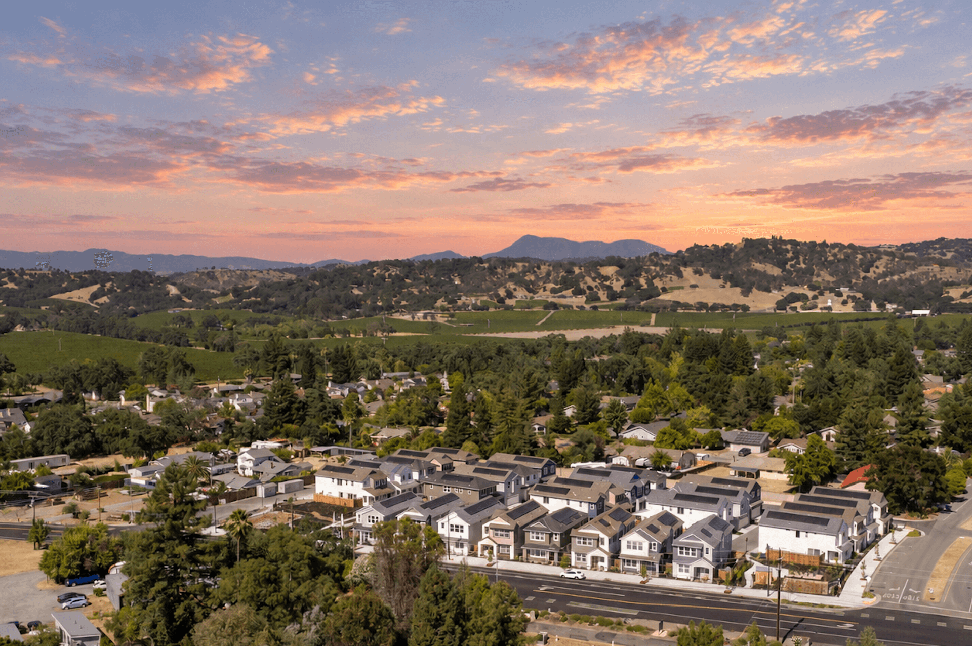 casa en Old Redwood Village por Ryder Homes