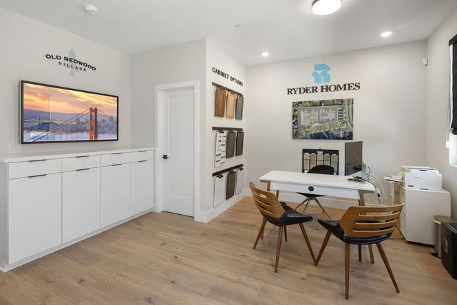 Plan 4 Flex Room/Sales Office