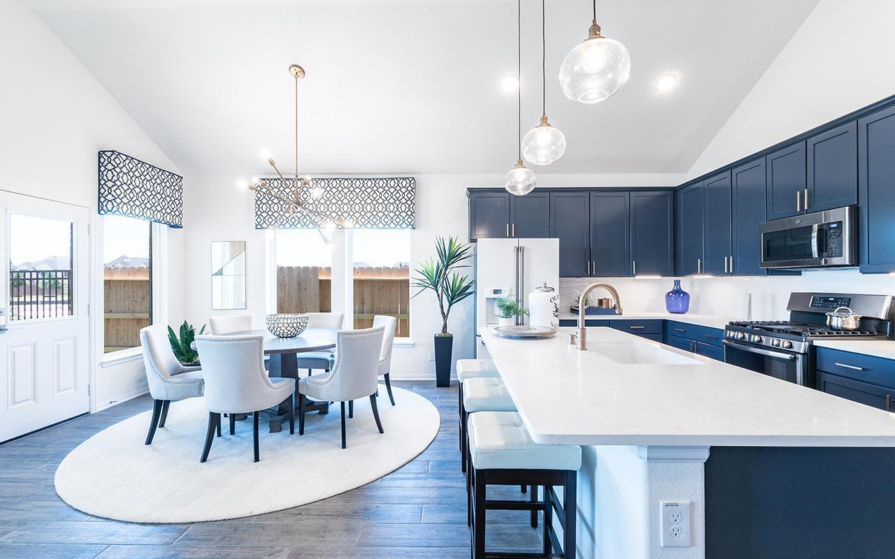 Dining/Kitchen