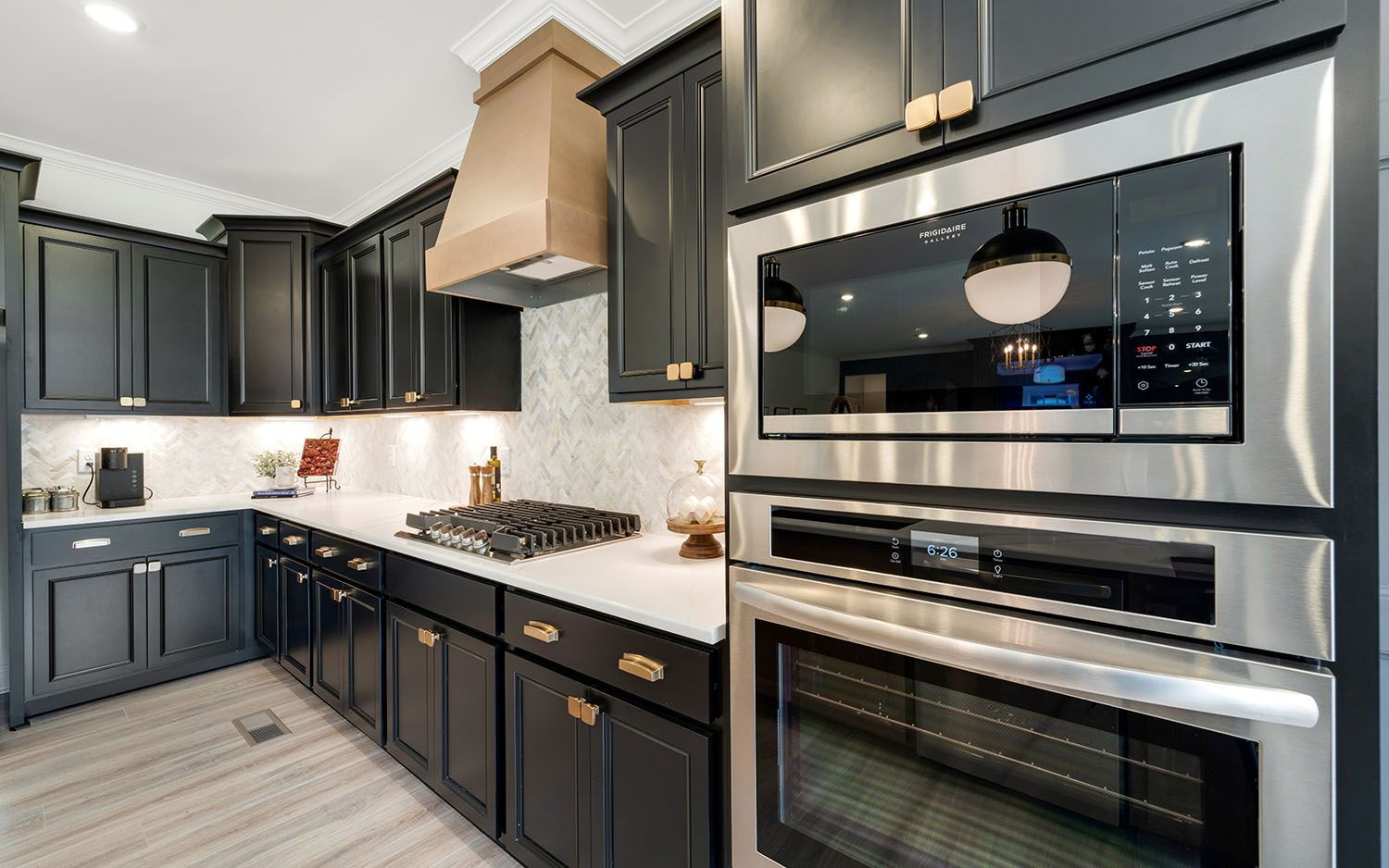 Opt. Luxury Kitchen