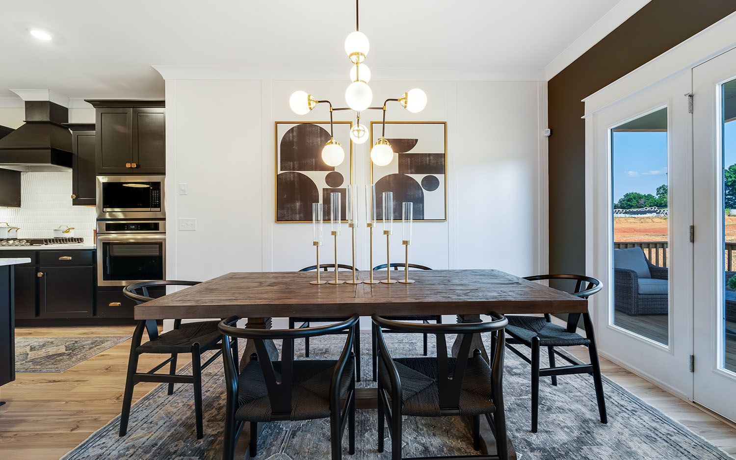 Breakfast Room