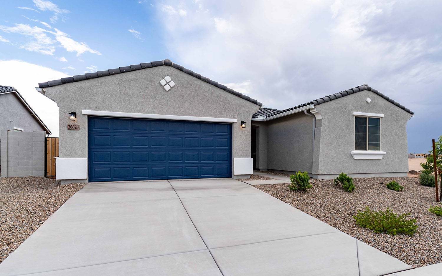 36825 W San Clemente St.