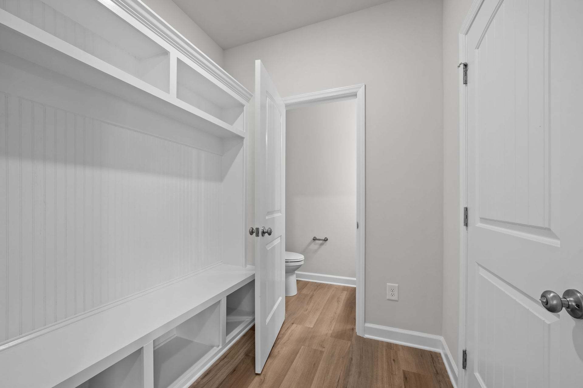 Built-in Cubby Option