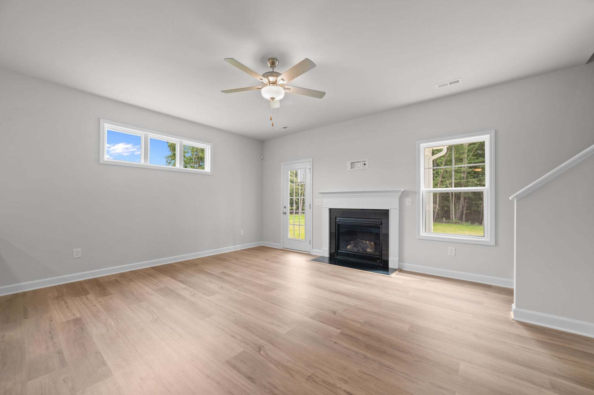 Great Room With Fireplace Option