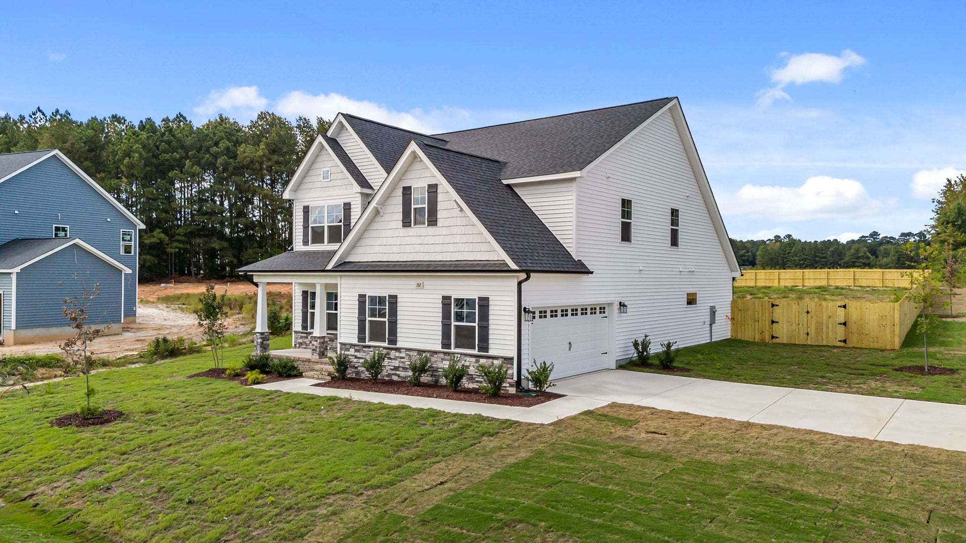 Elevation C - Side Loading Garage/Fence Option