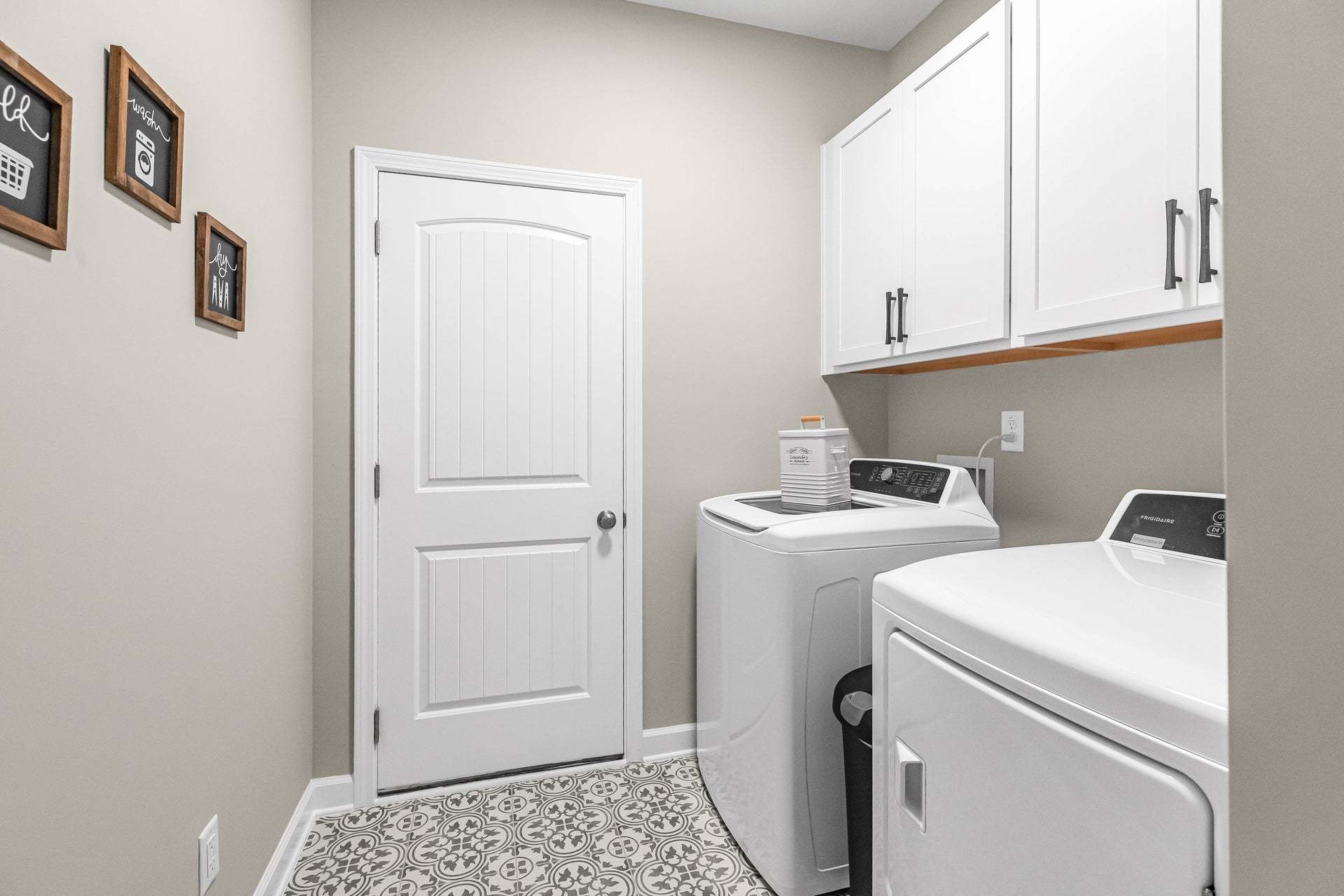 Wall Cabinets Option