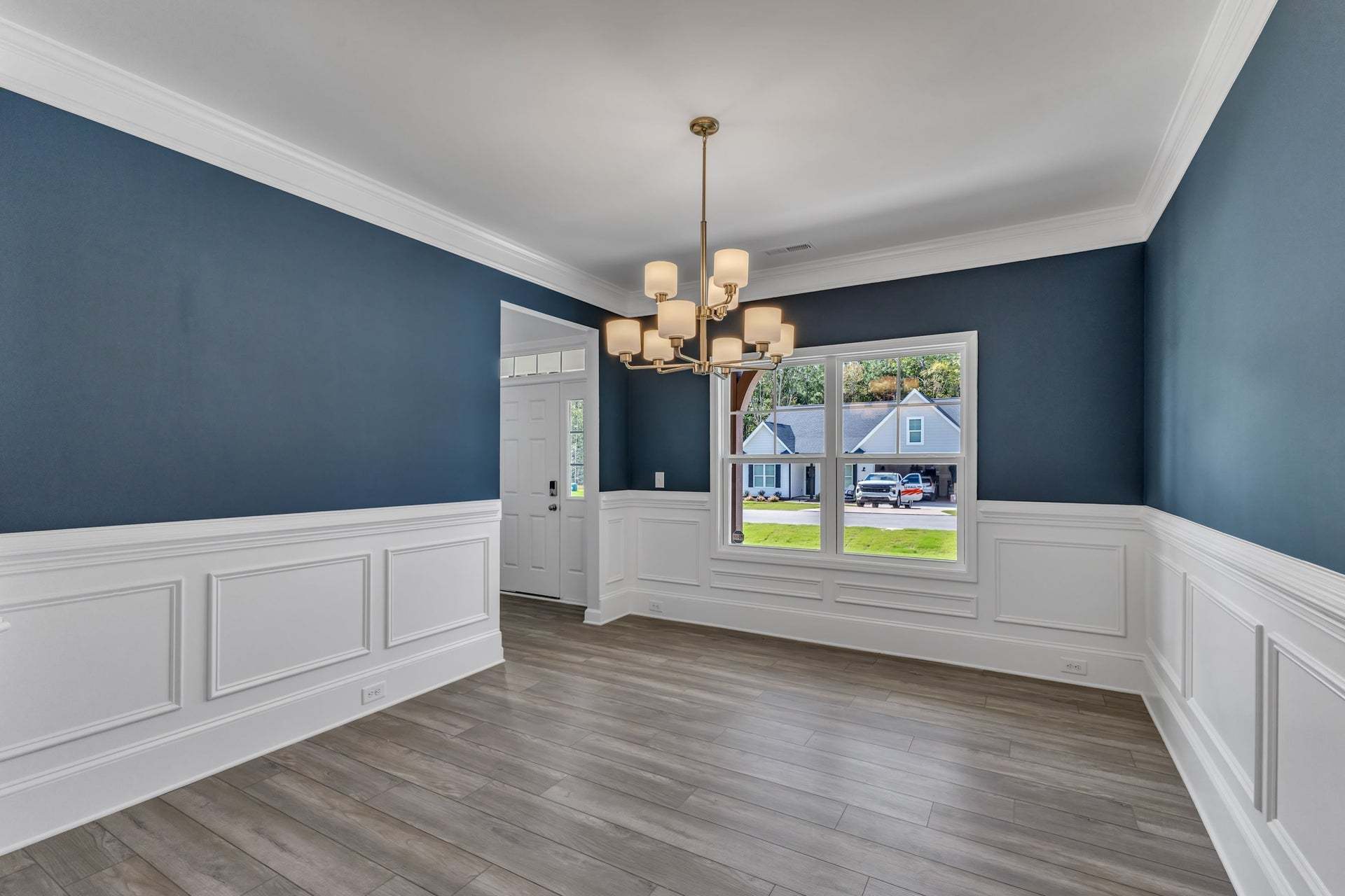 Similar Home-Different Trim Option
