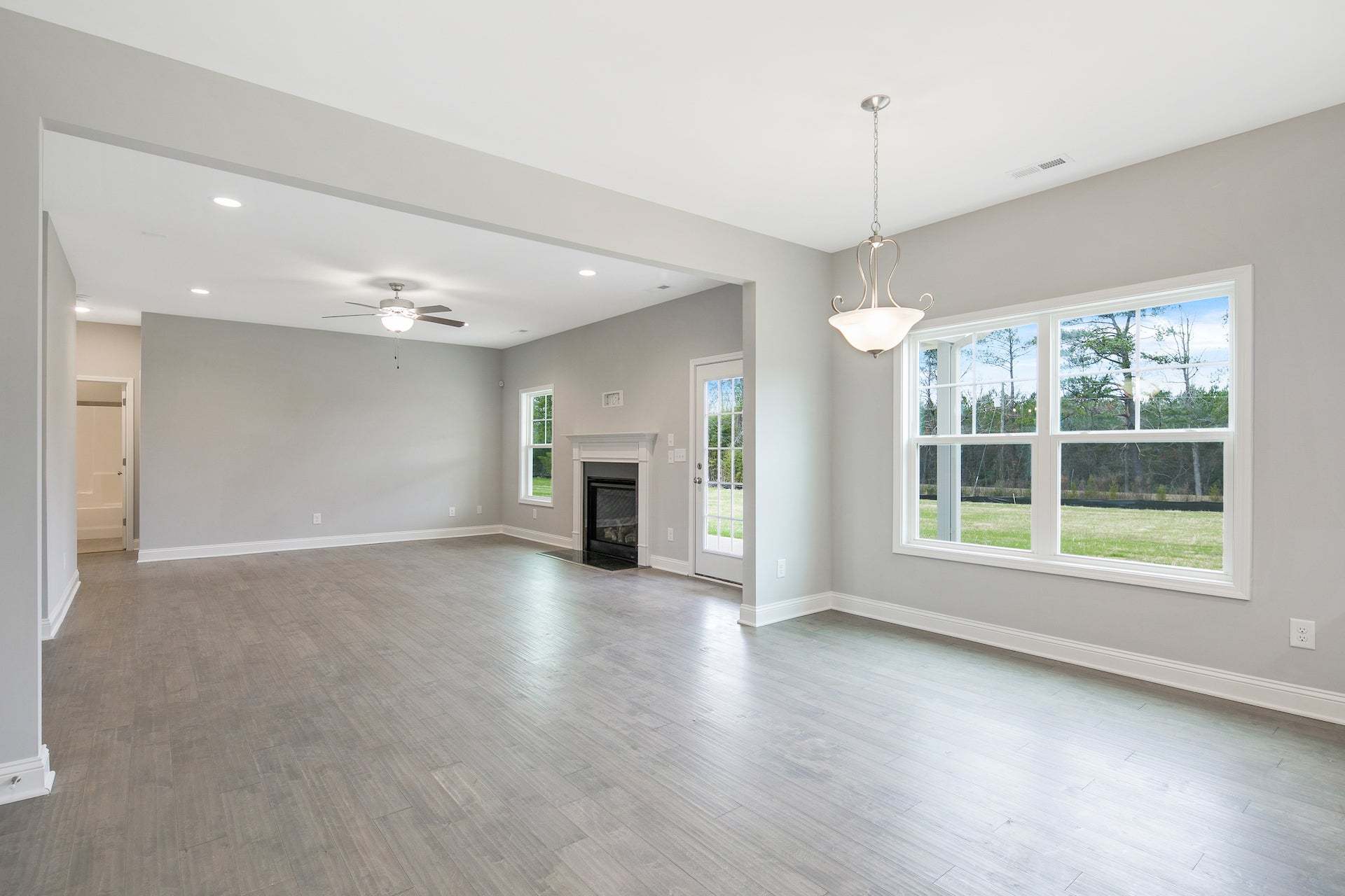 Similar Home-Different Fireplace Mantle/Surround Option