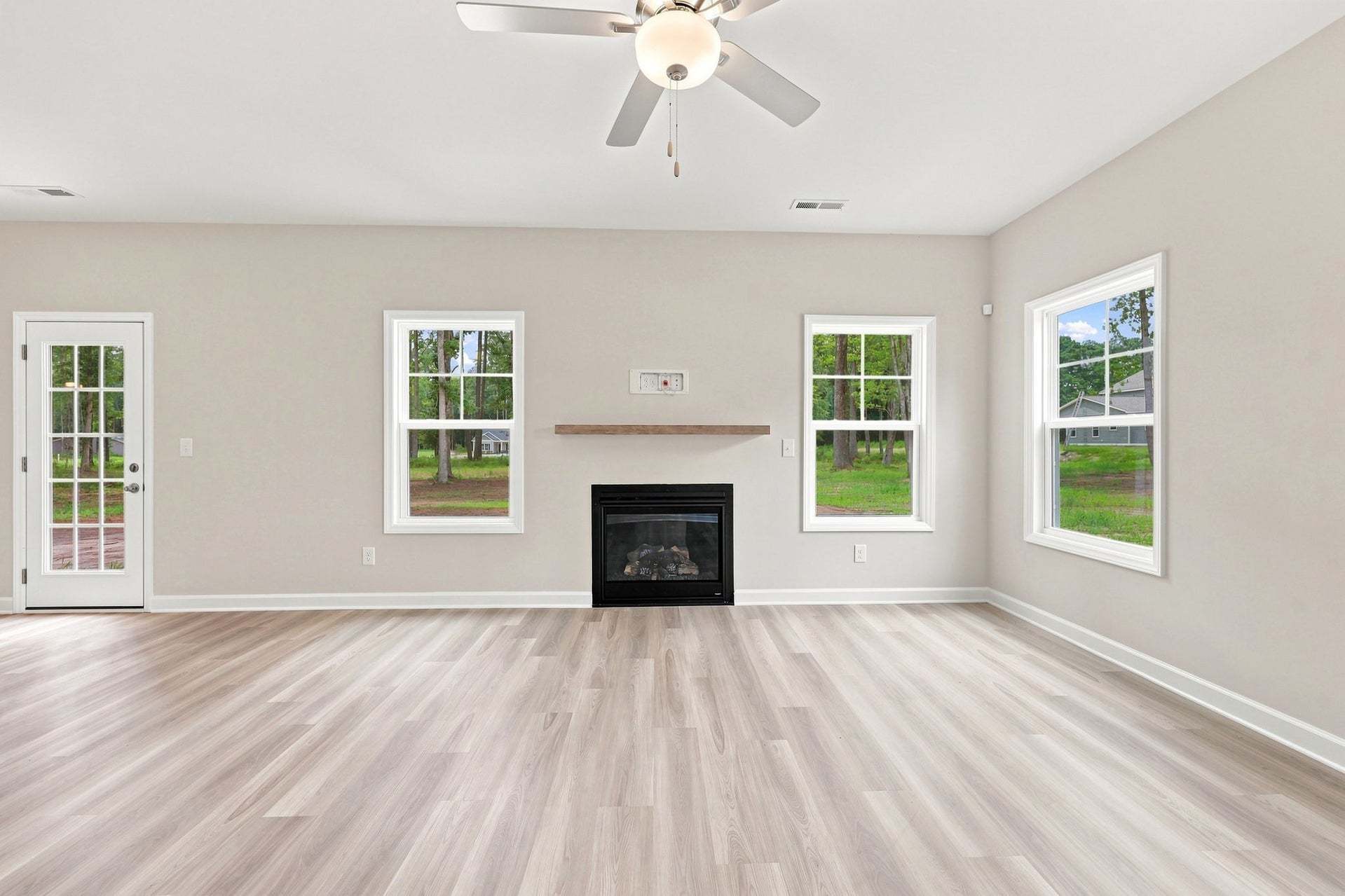 Floating Mantel Option
