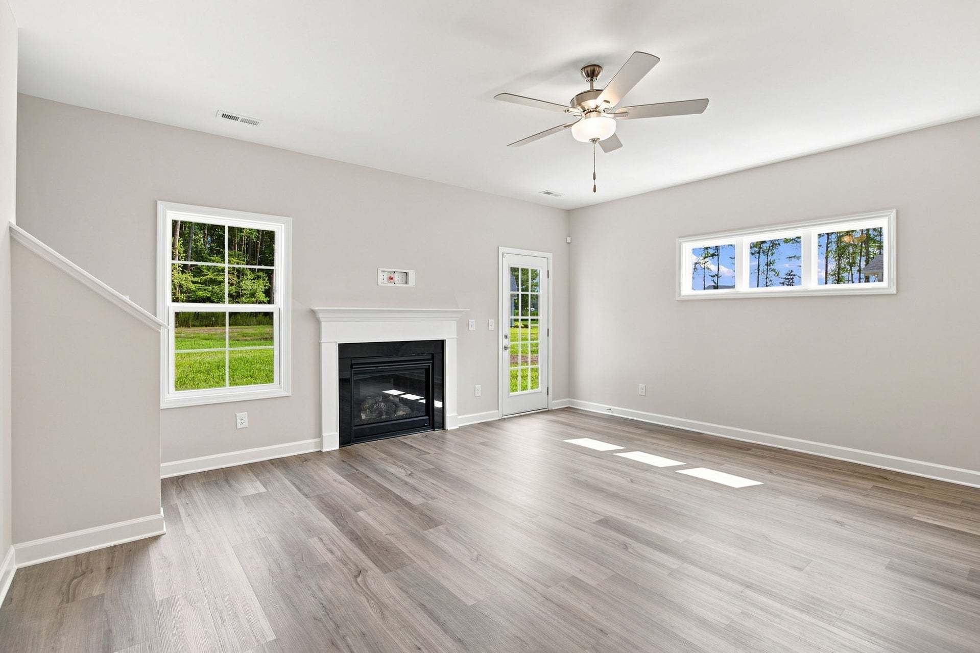 Great Room With Fireplace Option