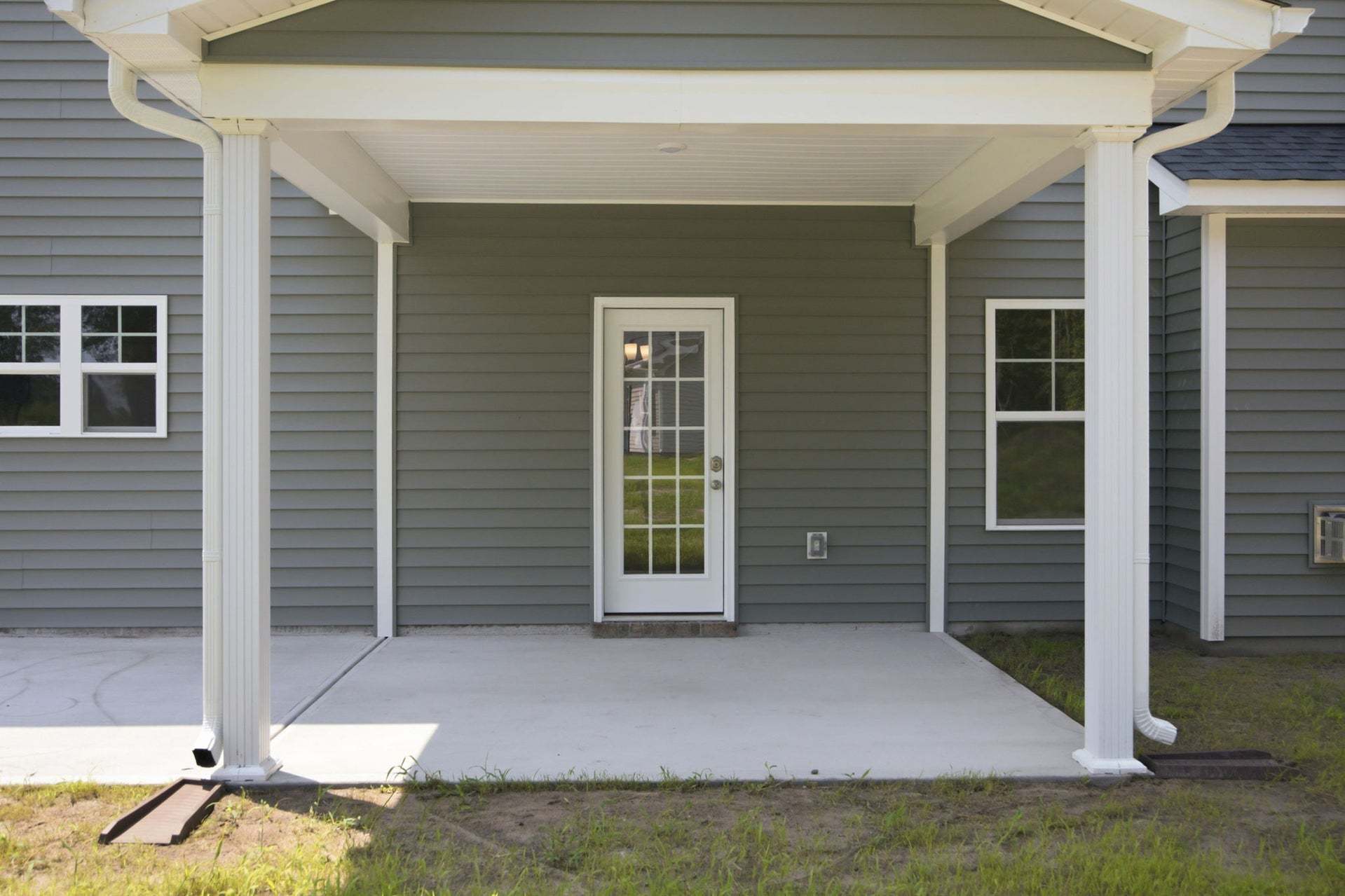 Covered Porch with Grill Patio Option