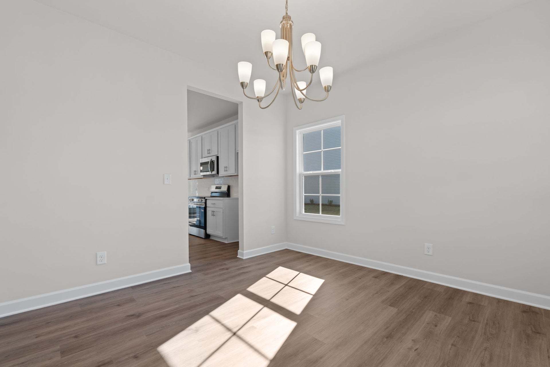 ormal Dining Room - No Trim Option