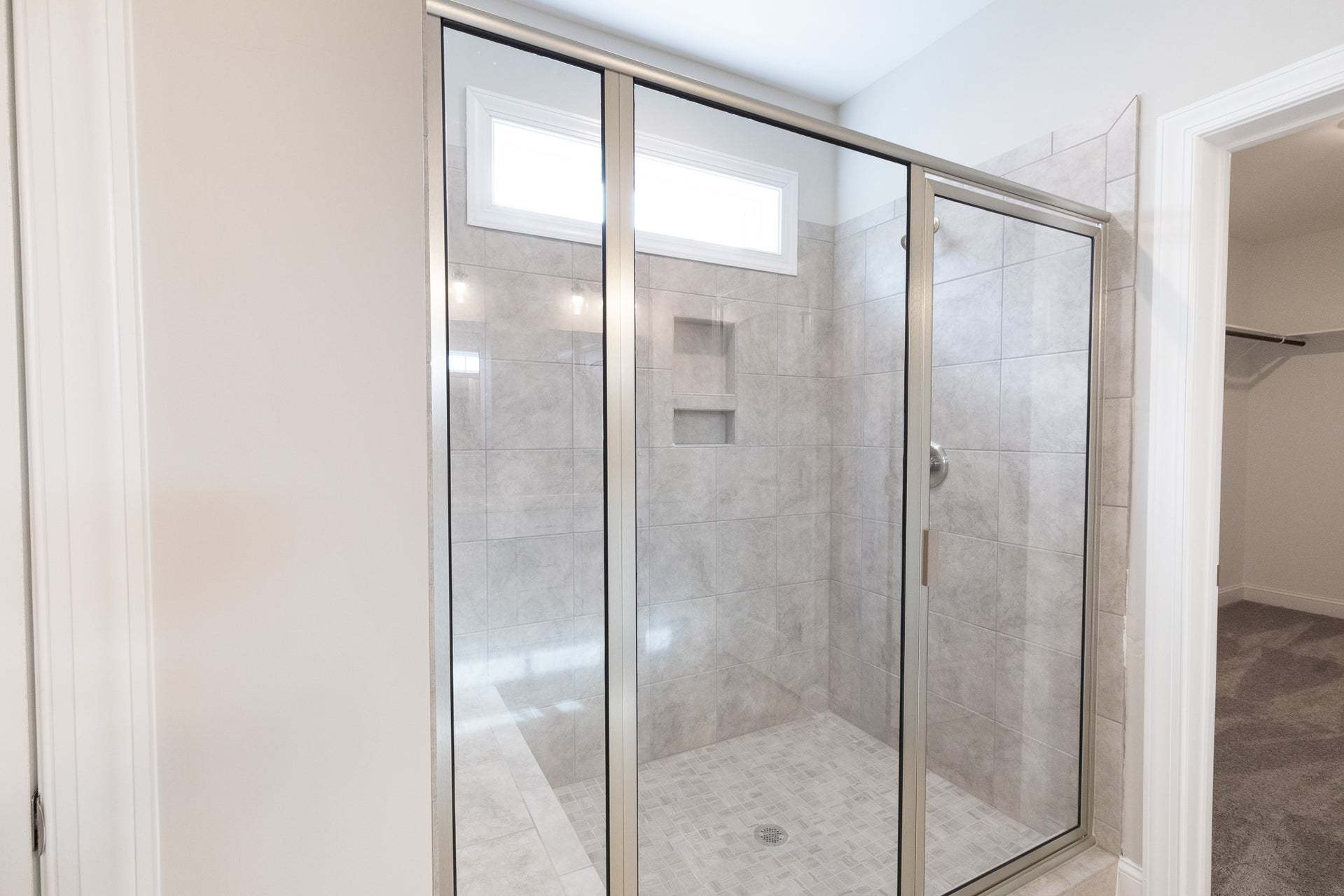 Bath Layout 2 Option