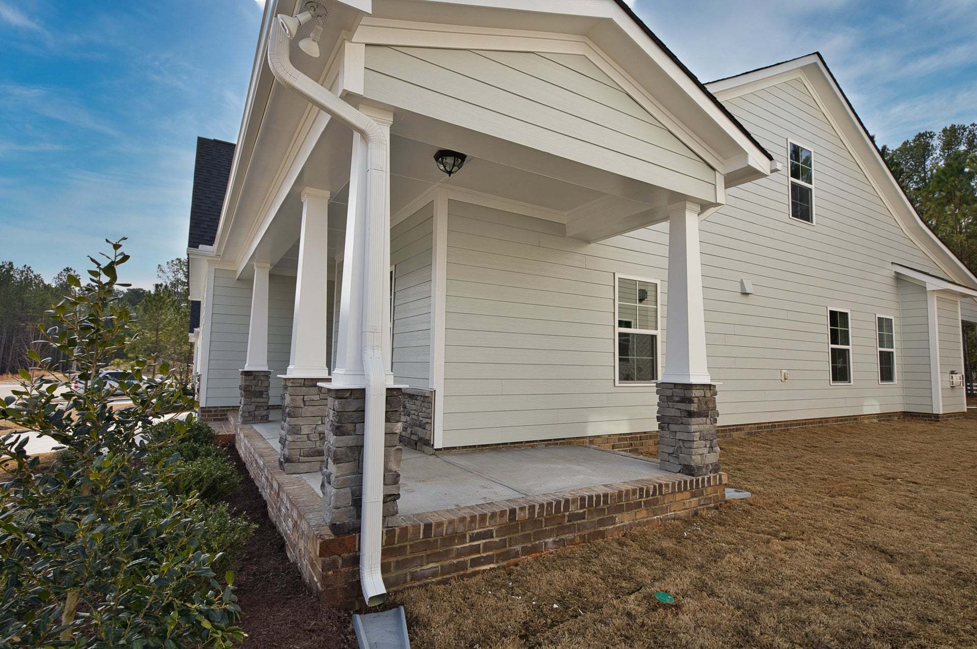 Extended Front Porch Option