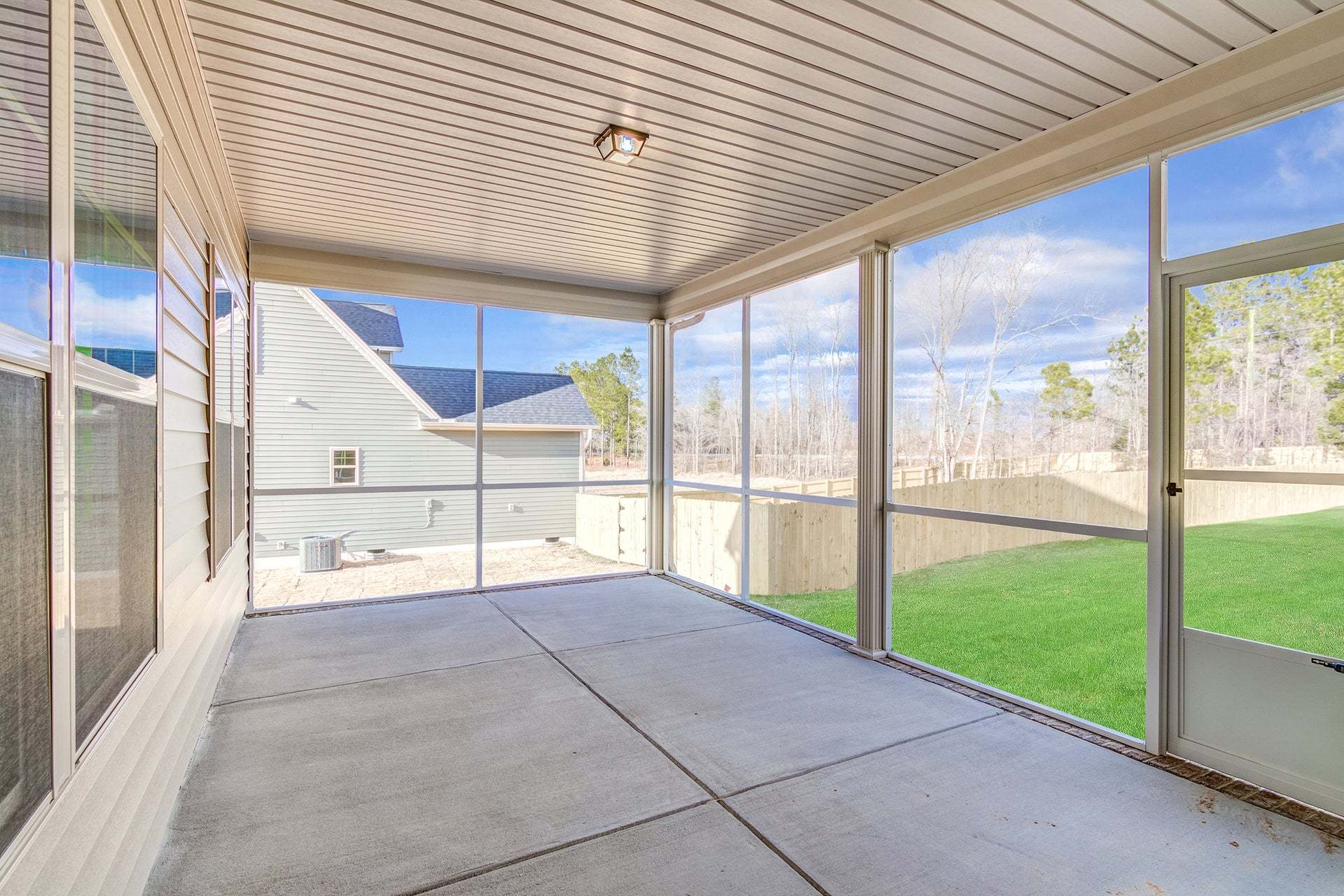 Screened Porch Option