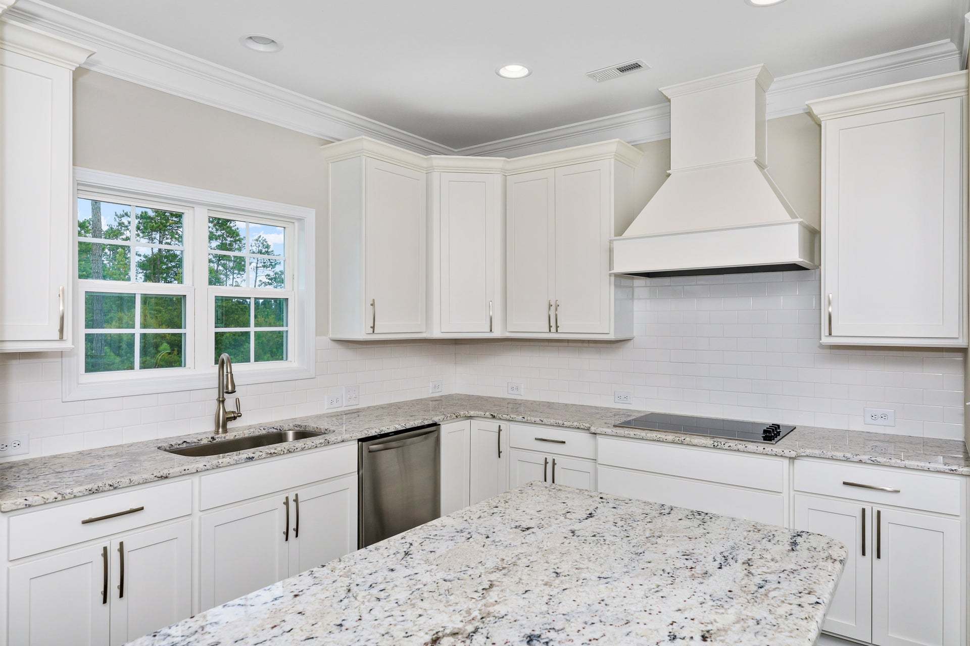 Gourmet layout with vent hood option.