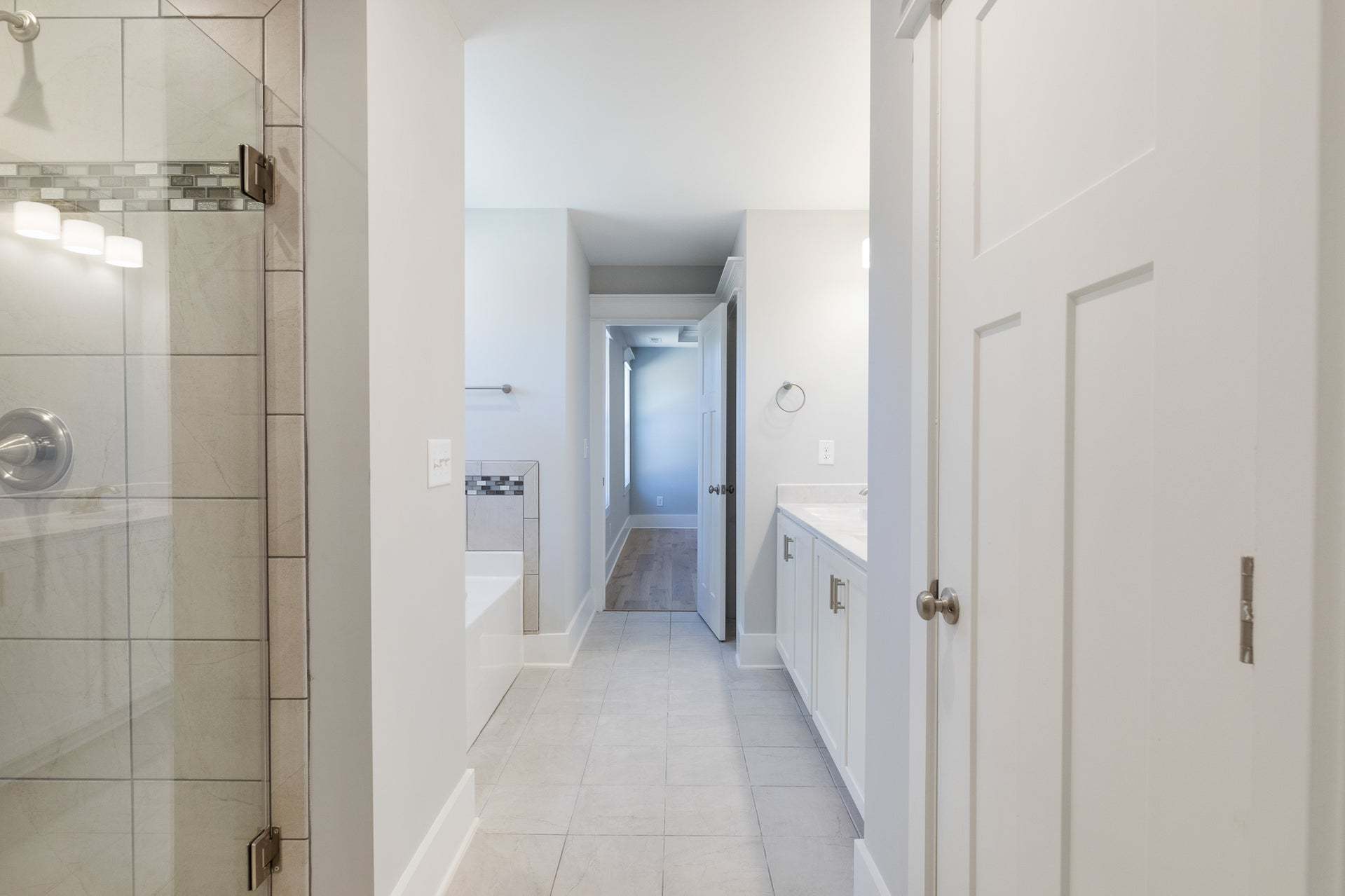 Frameless Shower Option