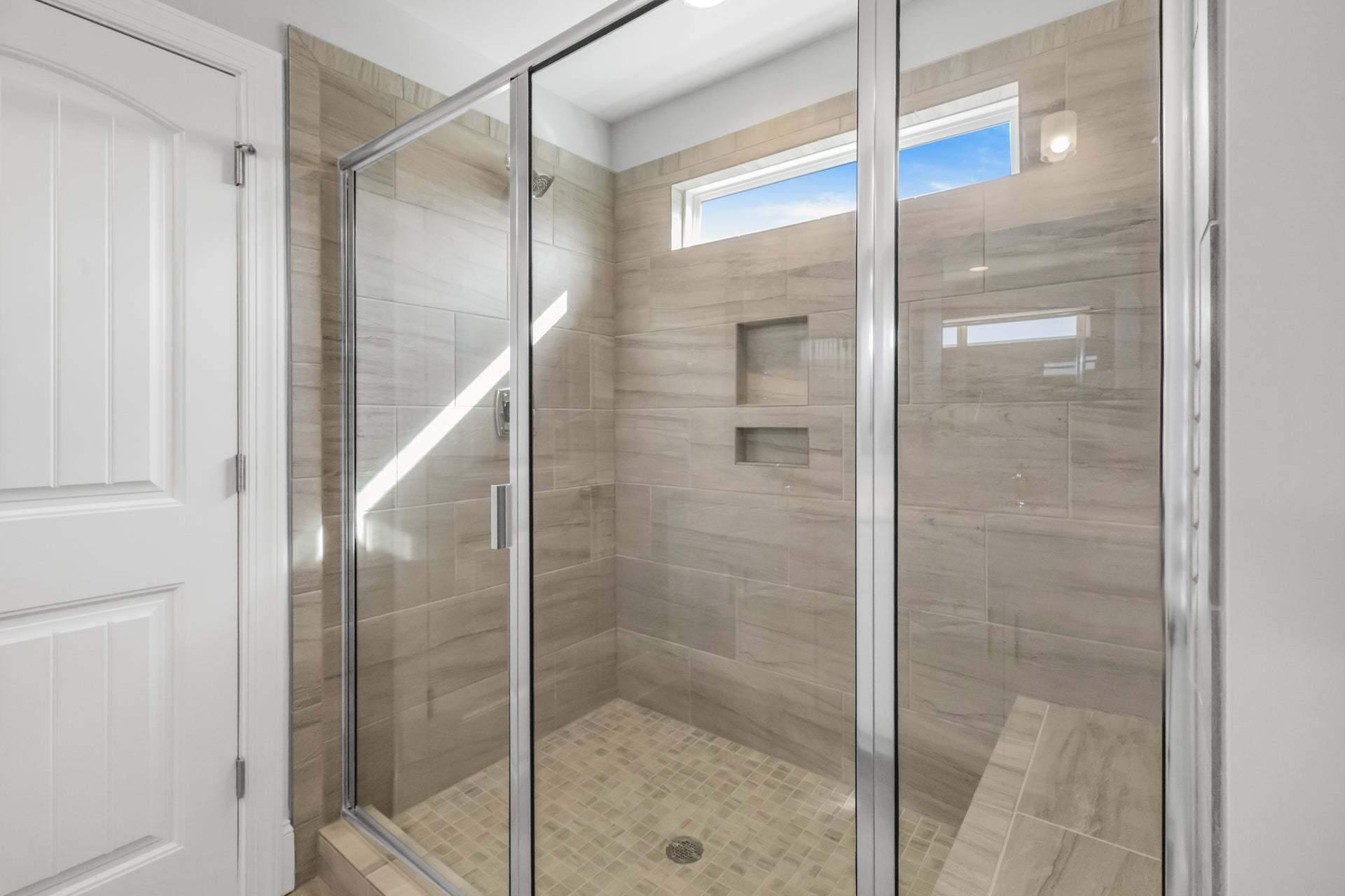 Bath Layout 2 Option