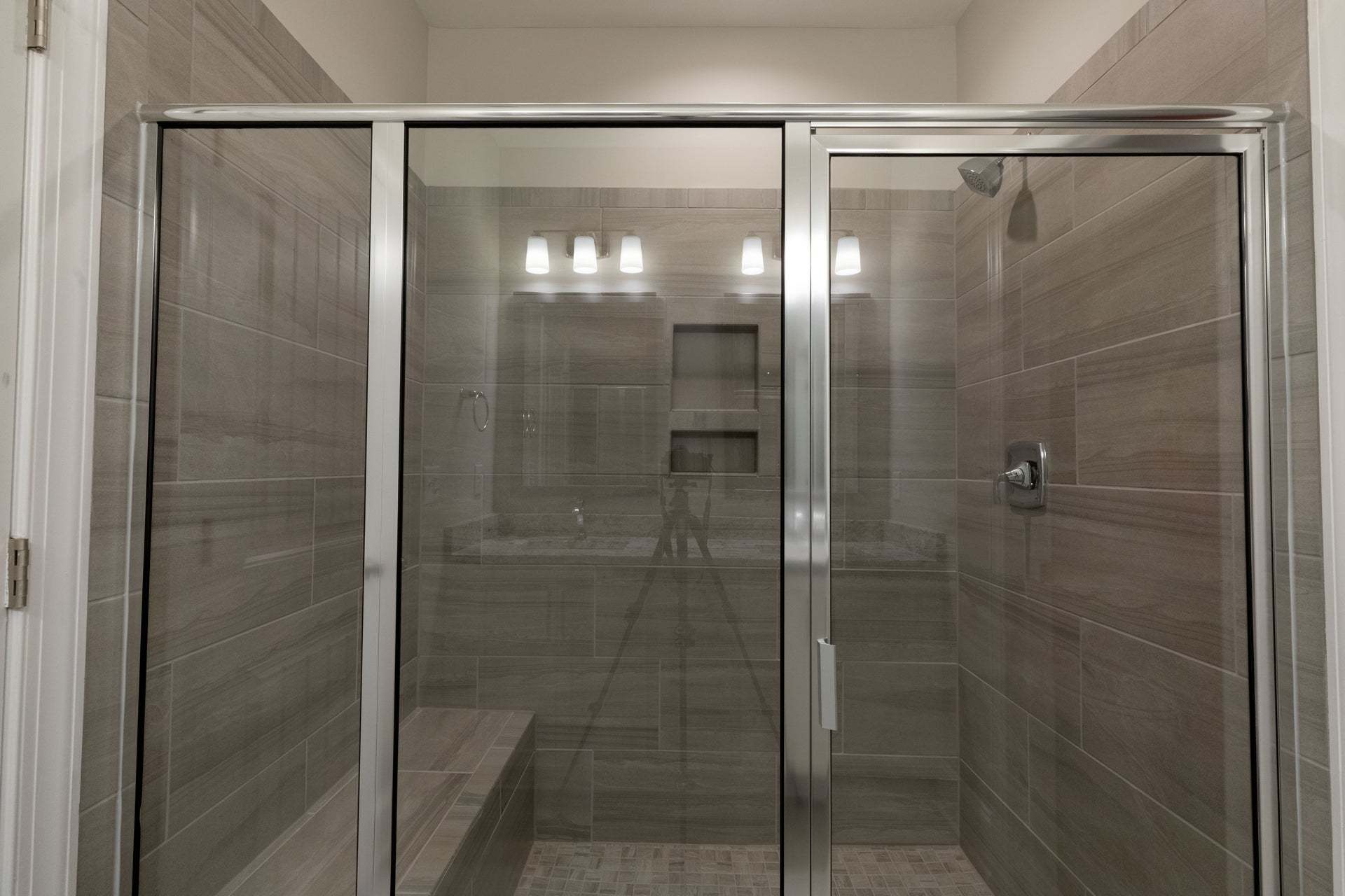 Tile Shower with Bench Option