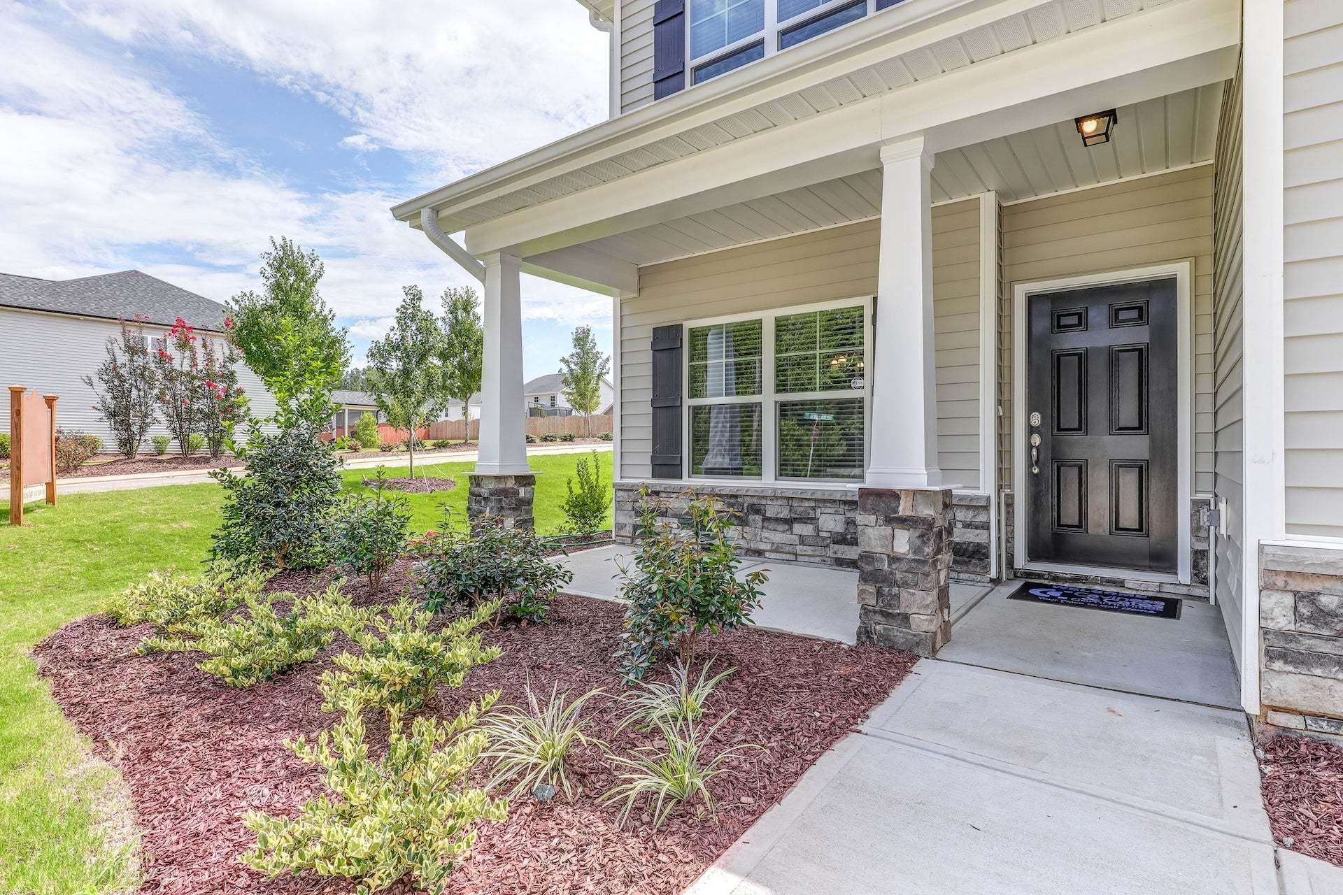 Extended Front Porch Option