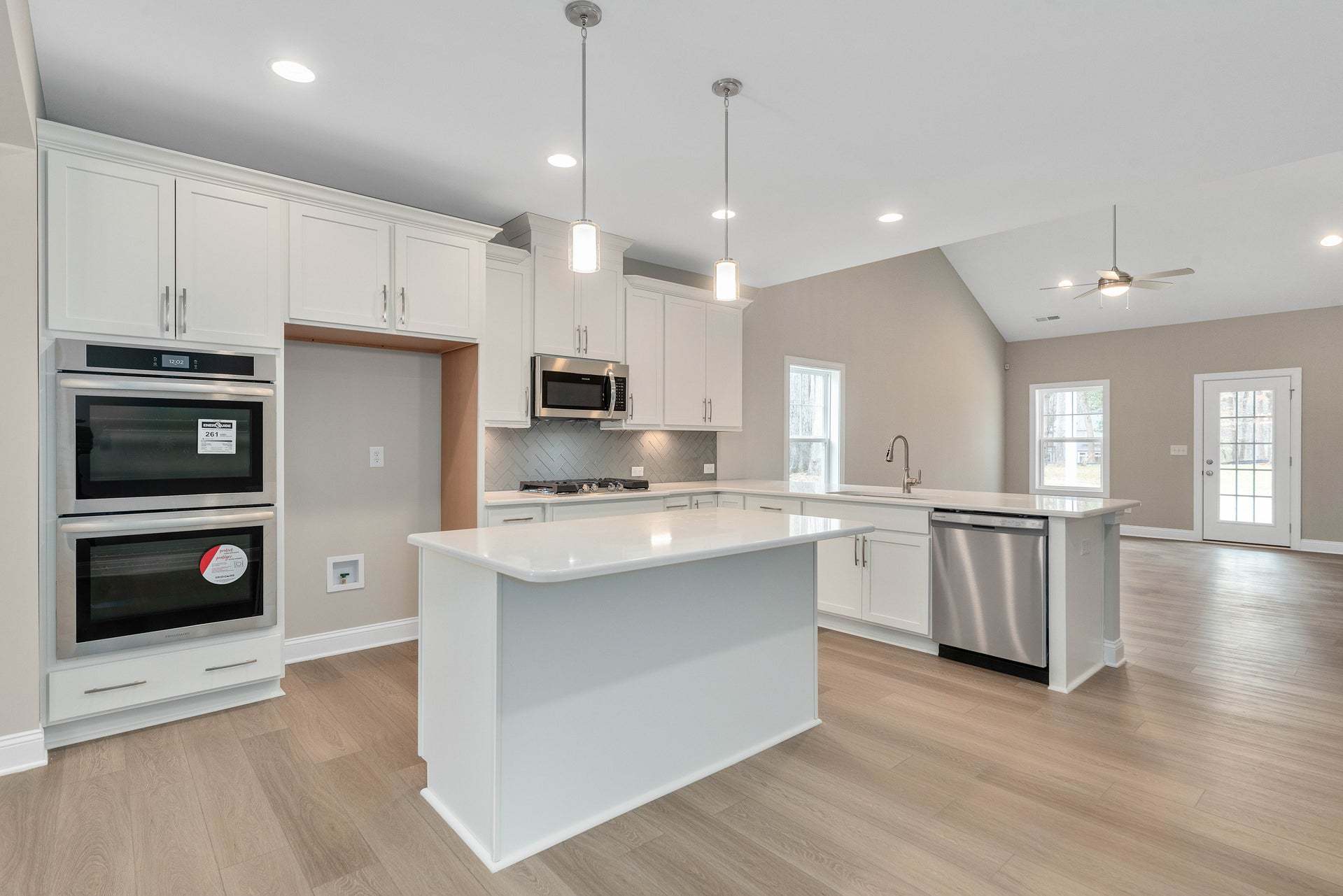 Gourmet Kitchen Option