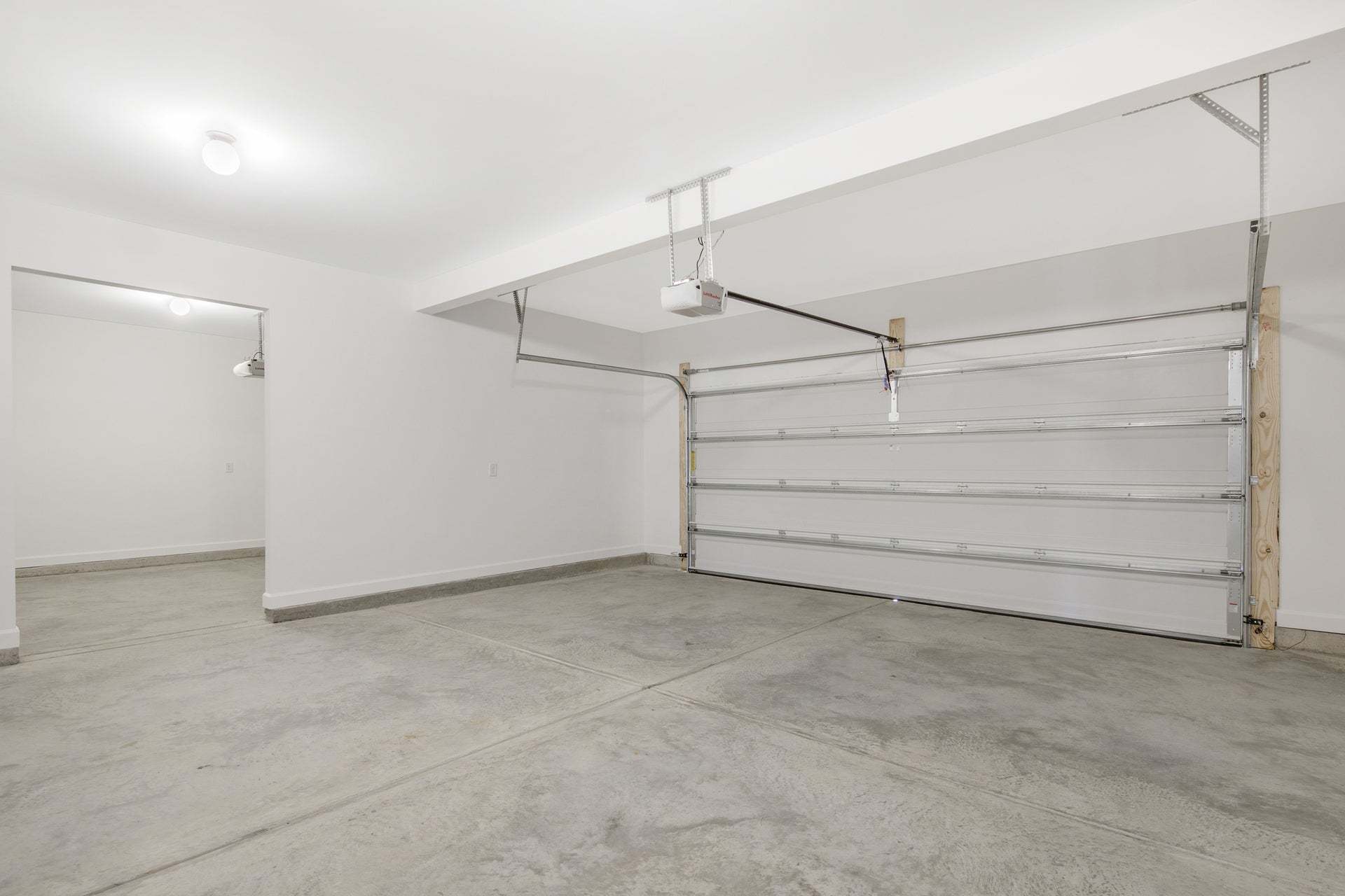 3 Car Garage Option (Interior)