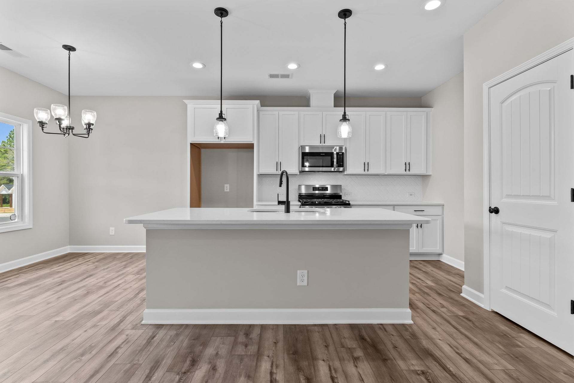 Kitchen with Flex Room Option