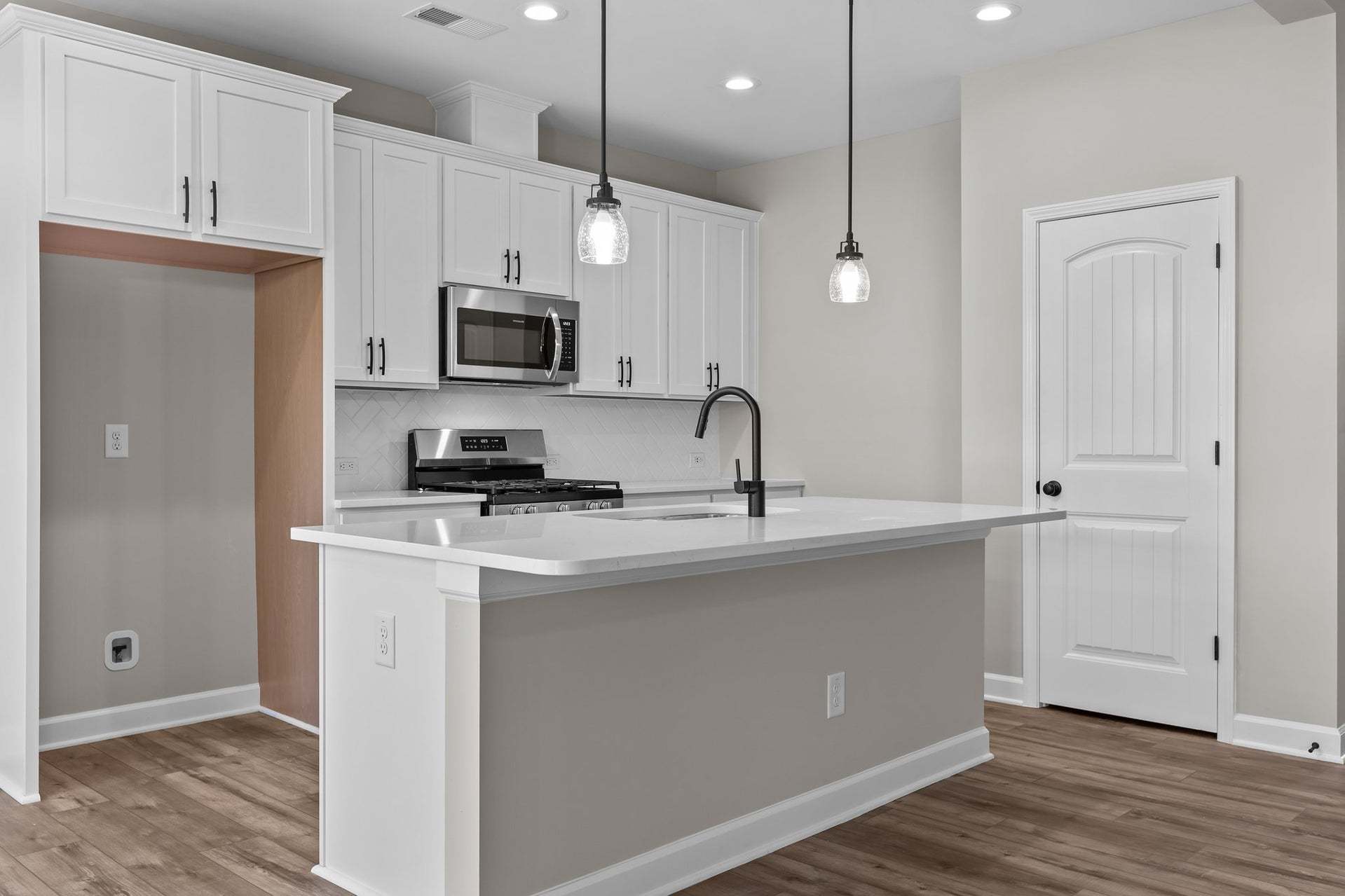 Kitchen with Flex Room Option