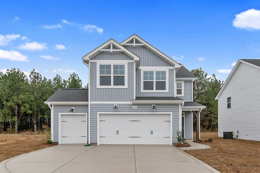 208 Ironbark Drive. Raeford, NC 28376