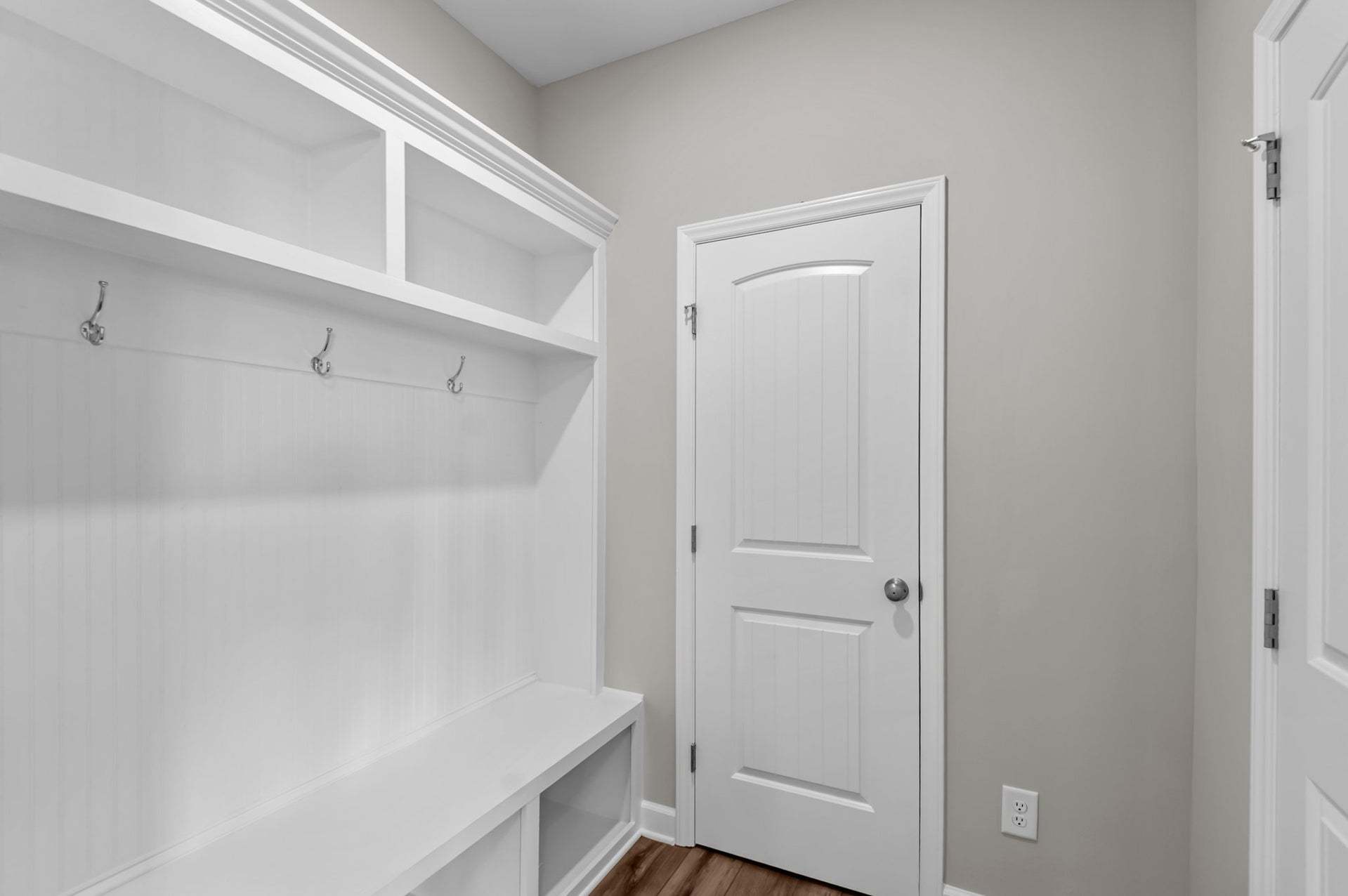 Built-in Cubby Option