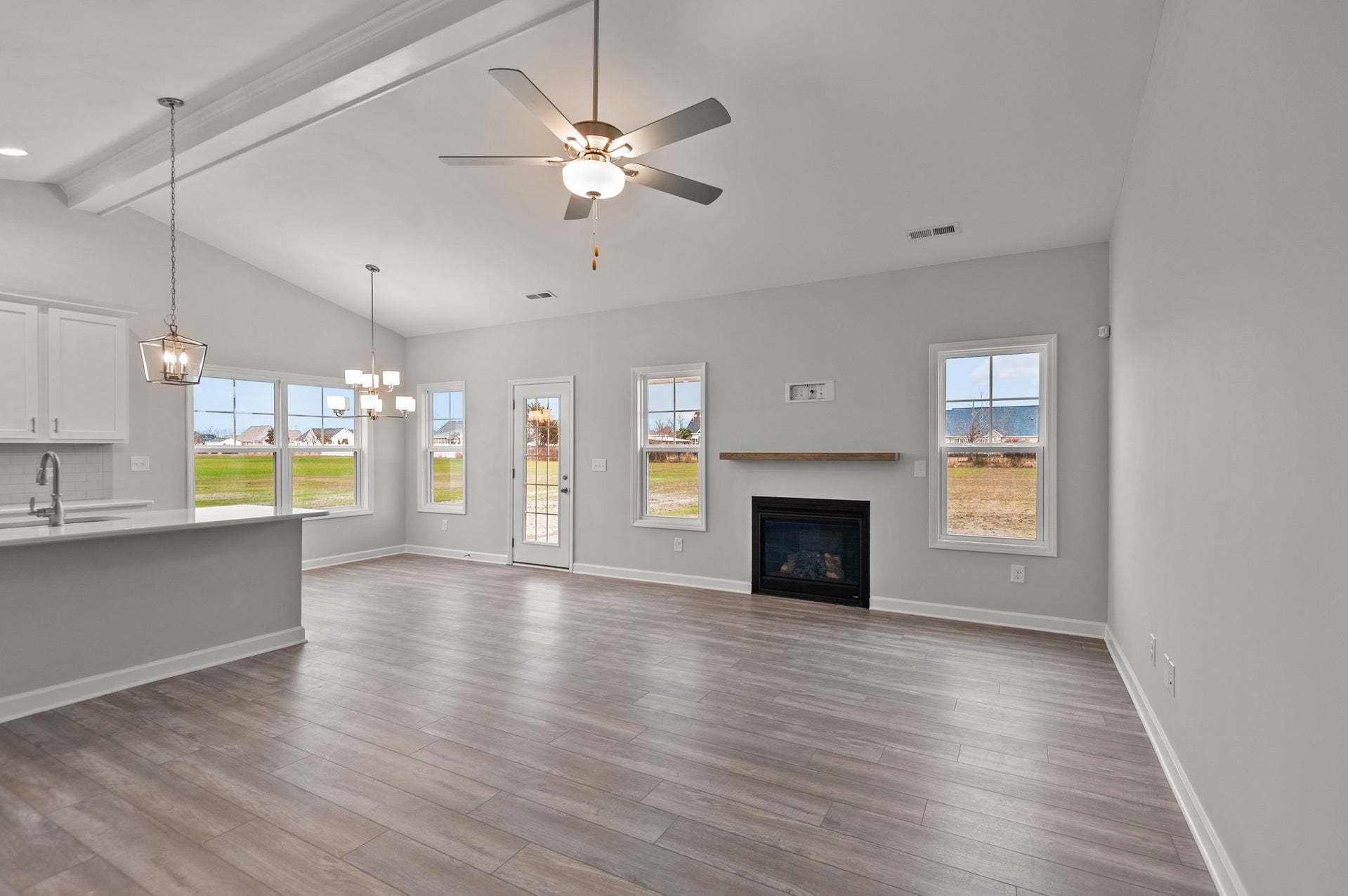 Fireplace with Floating Mantel Option