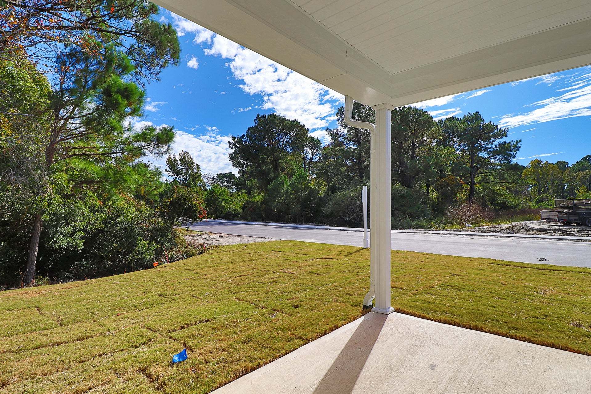 Right End Unit-Patio