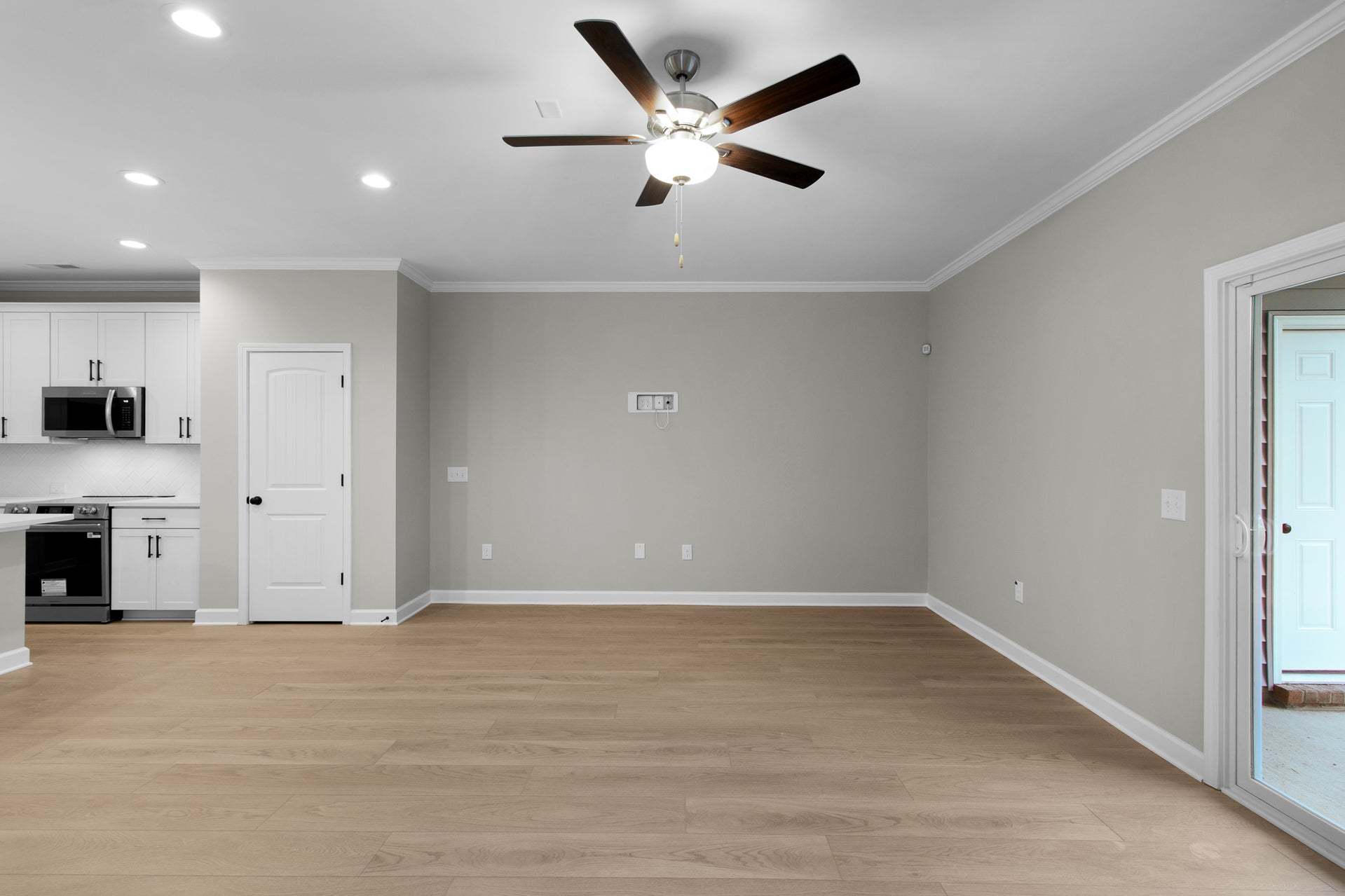Middle Unit Layout