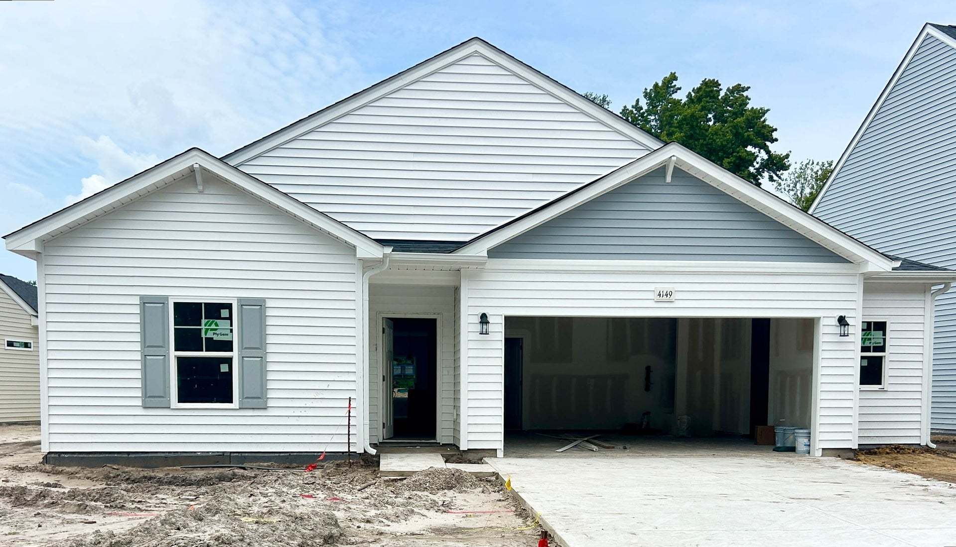 Avery - Embark Collection - East Lake: Leland, North Carolina - Caviness & Cates